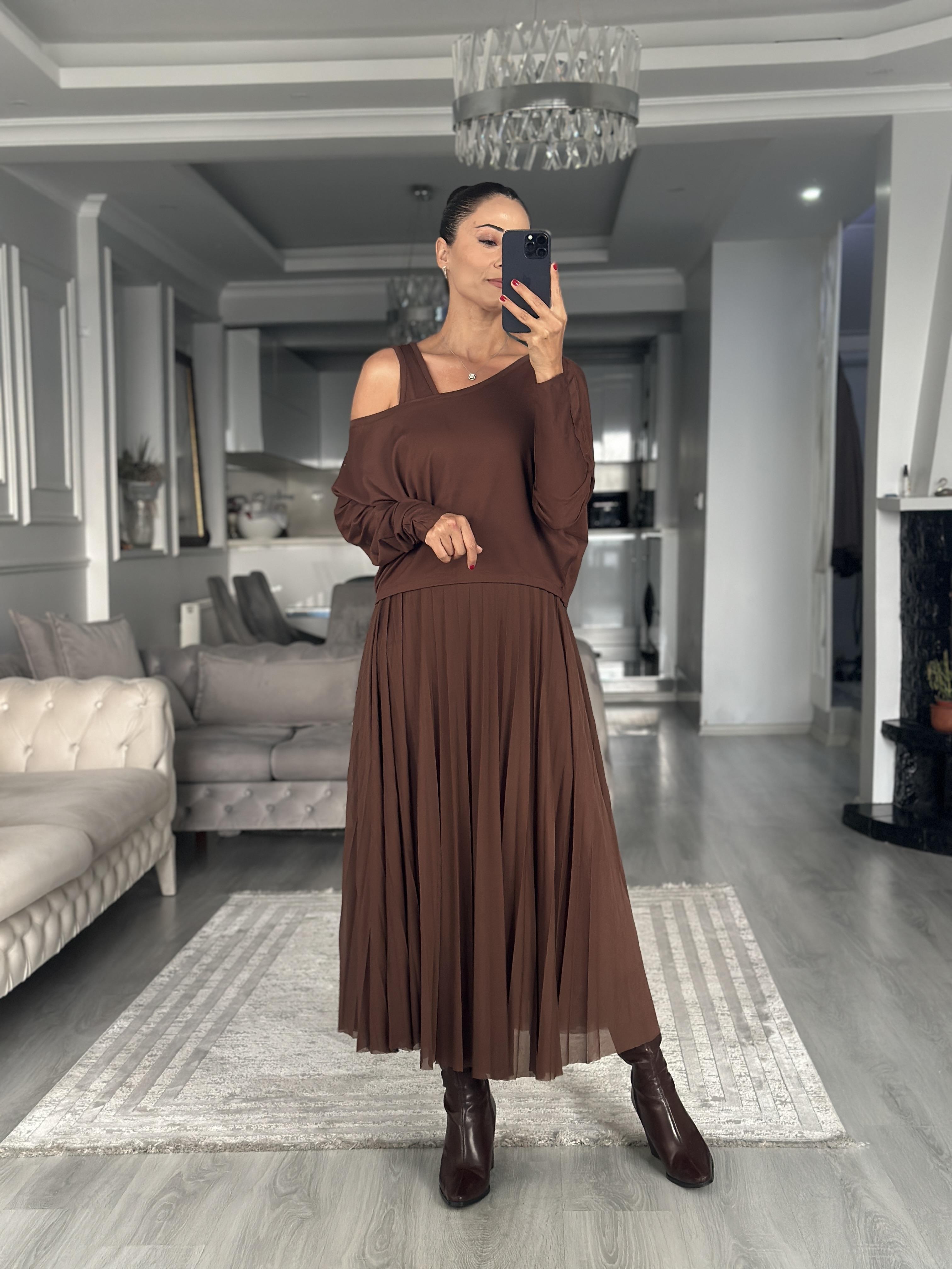 Kahverengi Bluzlu Piliseli Midi Boy Kadın İkili Elbise