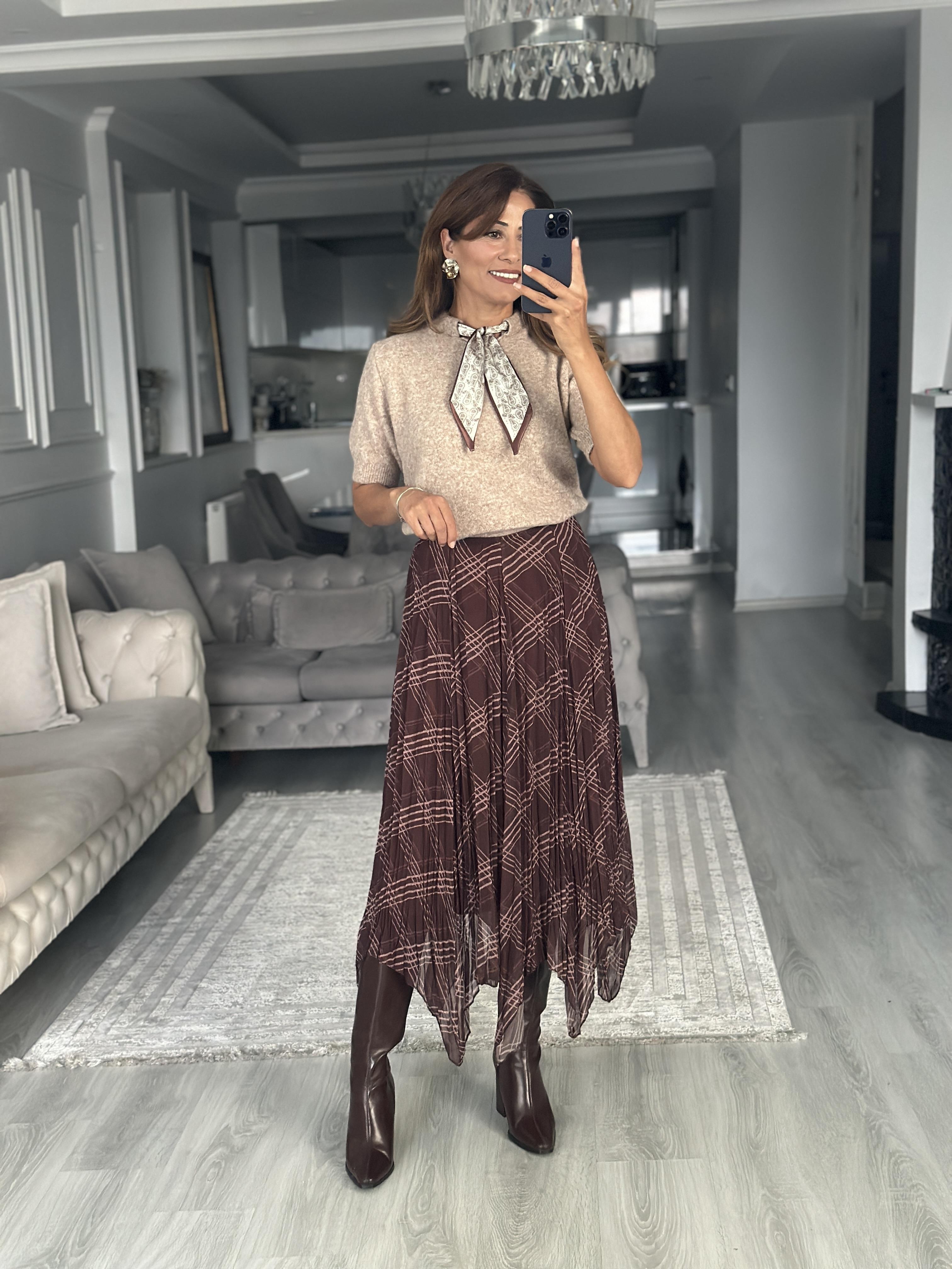 Kahverengi Geometrik Çizgili Midi Boy Kadın Şifon Etek
