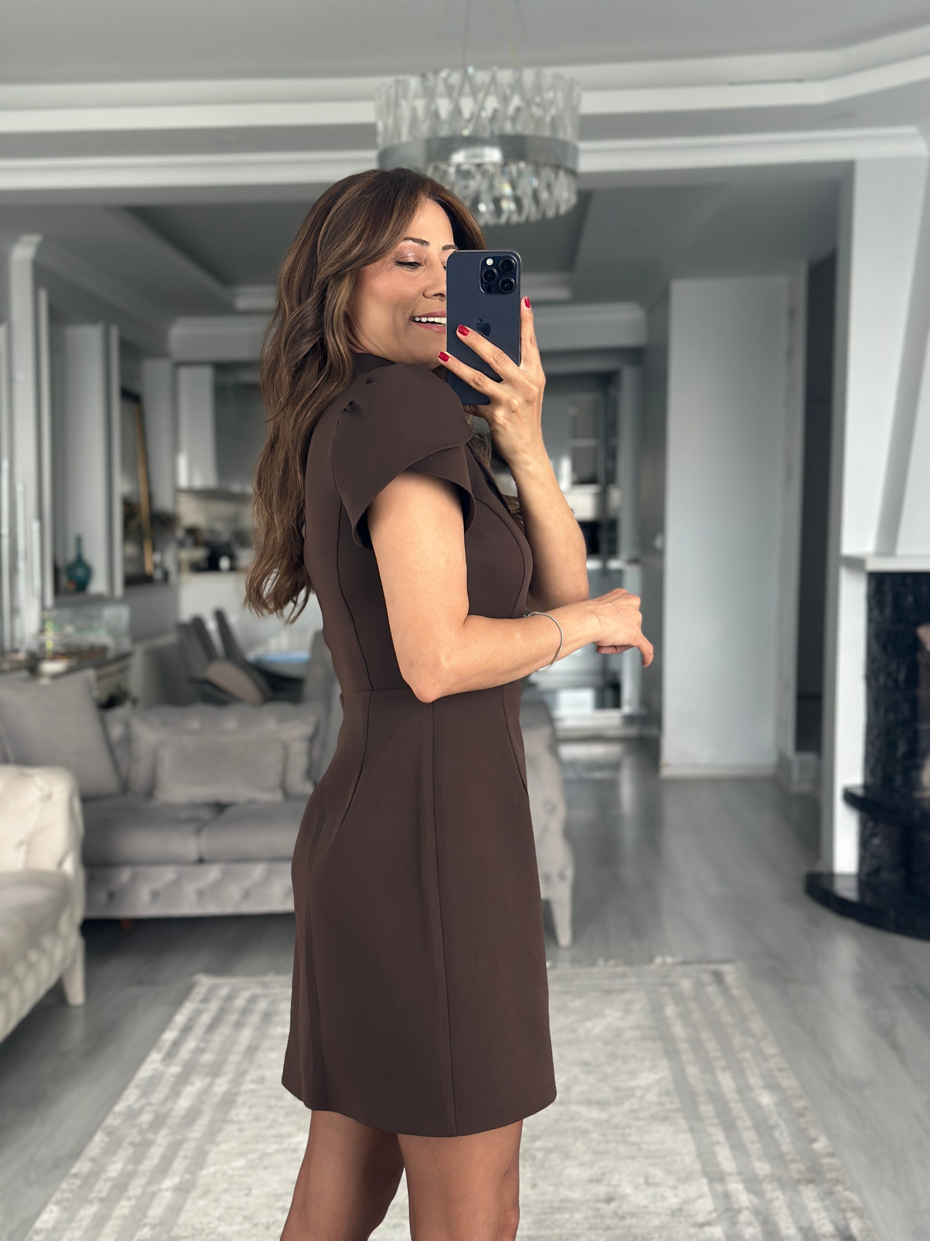 Kahverengi Hakim Yaka Lale Kol Kadın Mini Elbise 
