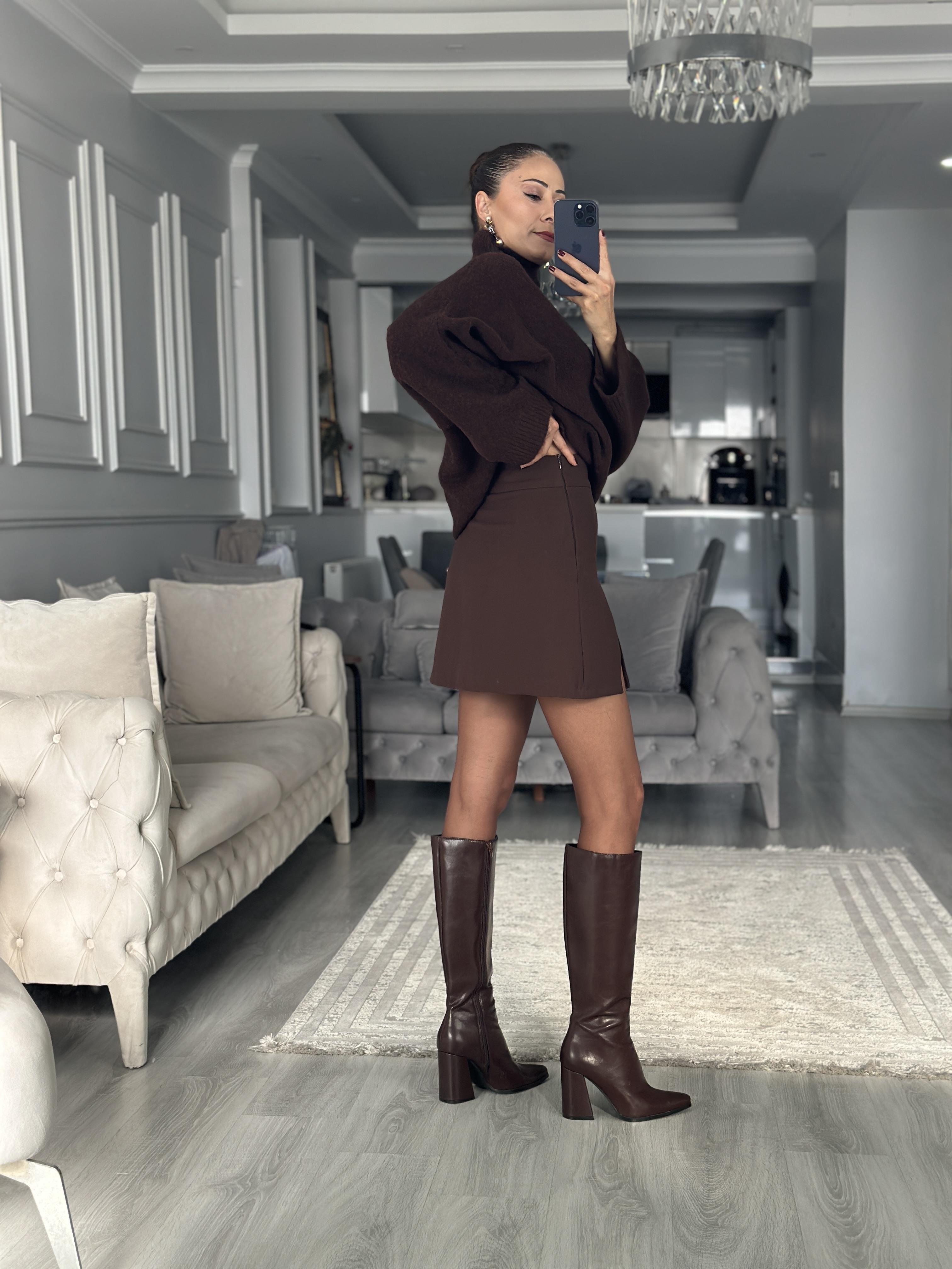 Kahverengi İçi Şortlu Yandan Fermuarlı Kadın Mini Etek