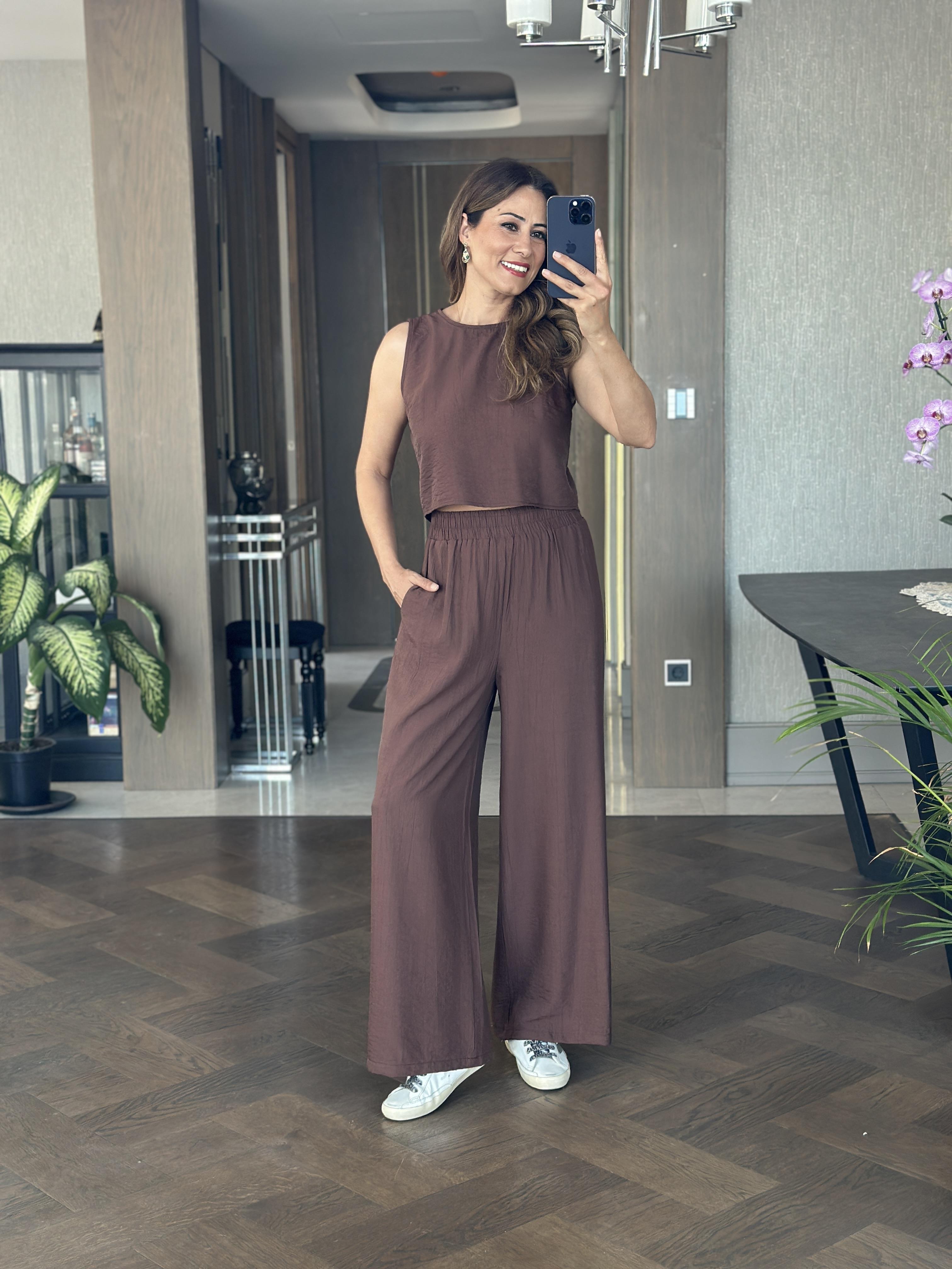 Kahverengi Sıfır Kol Arkası Bağcıklı Bluz Pantolon Kadın İkili Takım