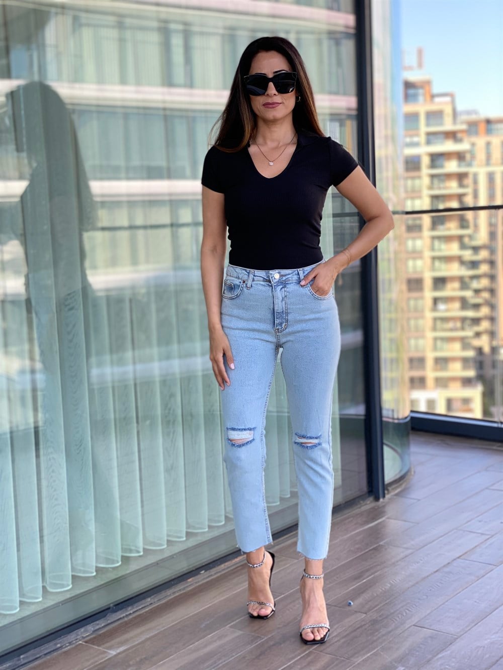 Kar Yıkama Dizleri Yırtık Kesik Paça Boy Fit Jean