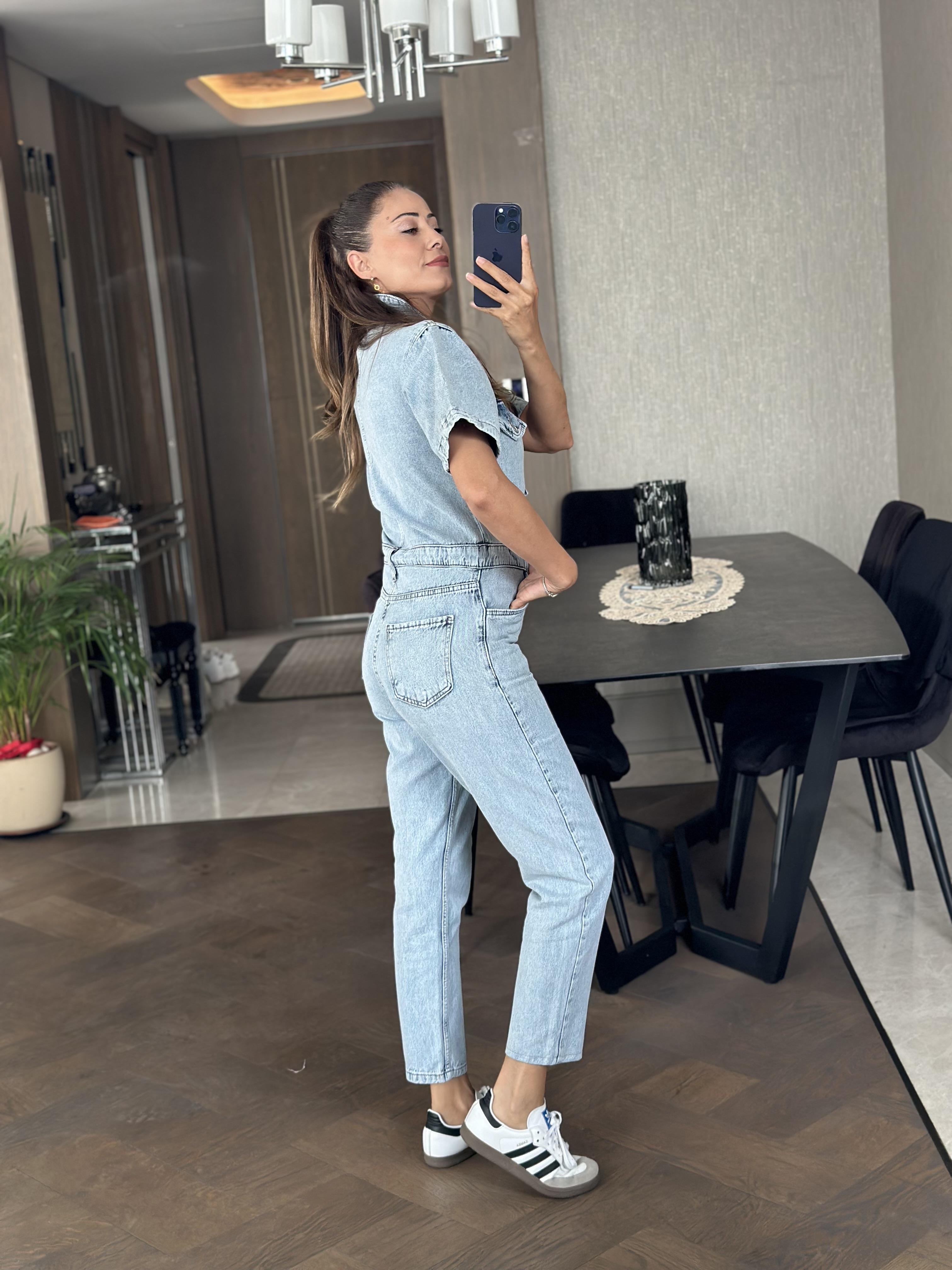Kar Yıkama Önü Fermuarlı Kısa Kol Mom Kadın Jean Tulum