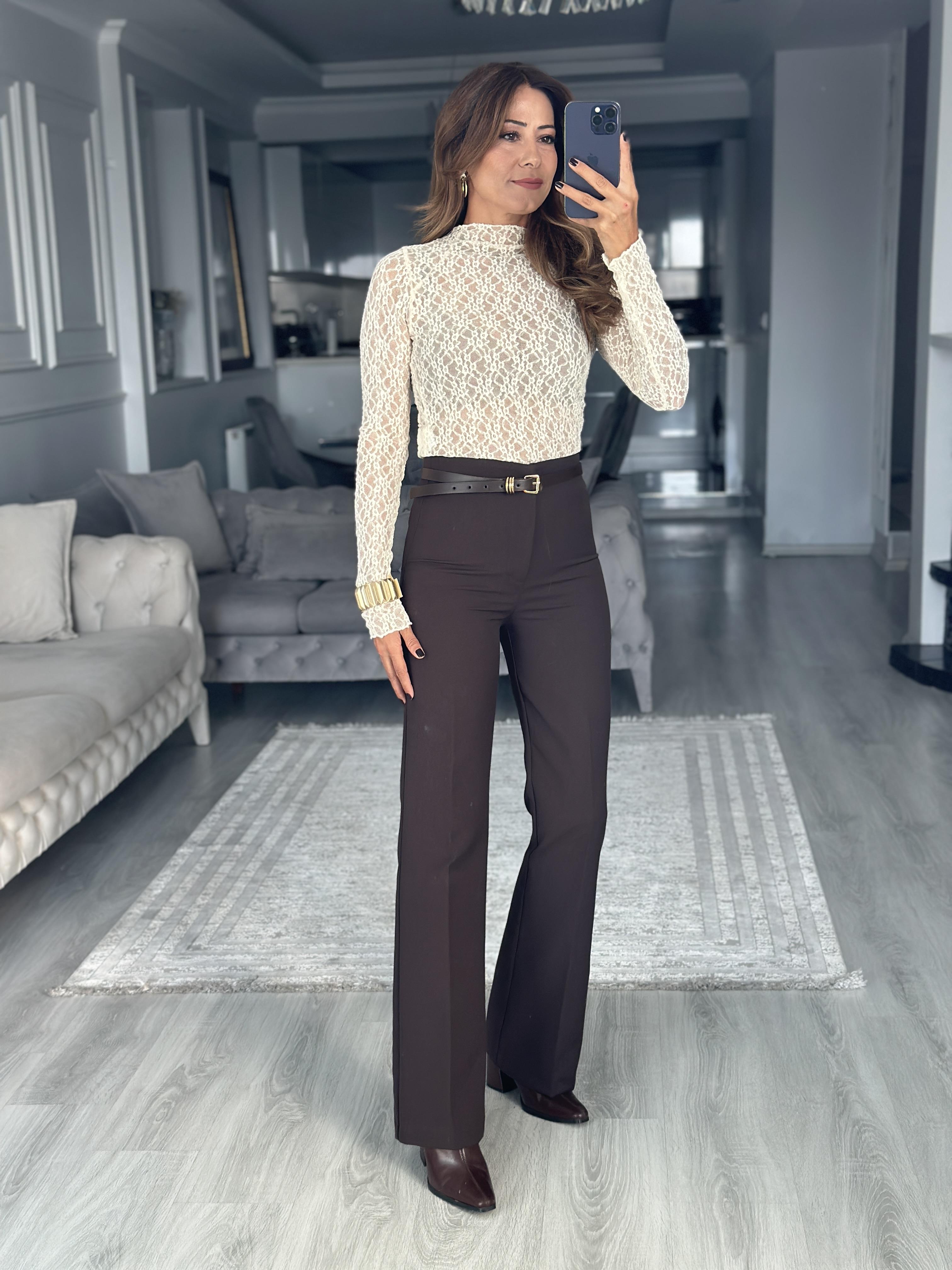 Kemik Dik Yaka Dantel Transparan Kadın Bluz
