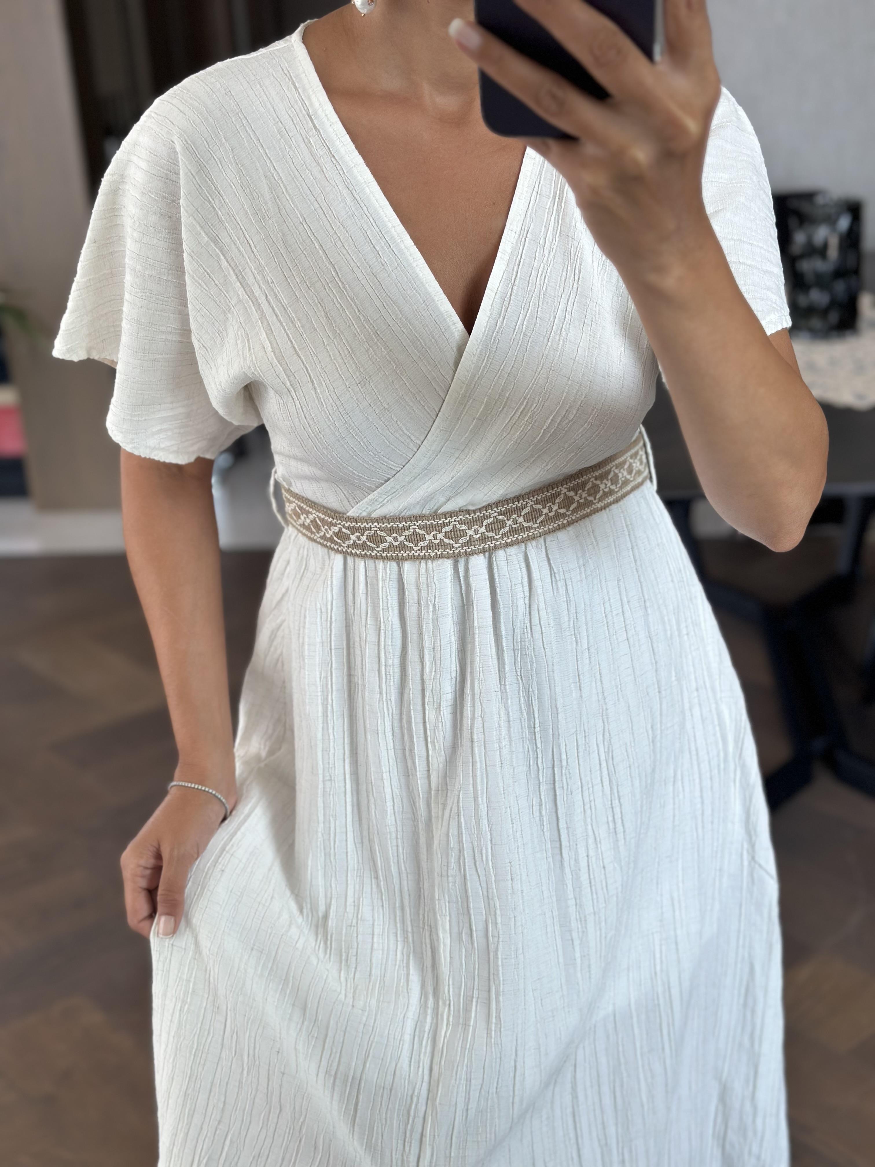 Kırık Beyaz Kemerli Mini Astarlı Kruvaze Yaka Midi Boy Kadın Elbise