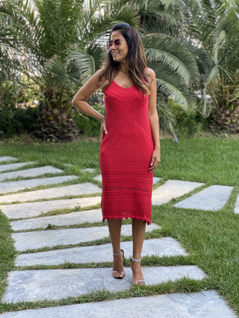 Kırmızı Askılı Ajur Desenli Triko Kadın Elbise