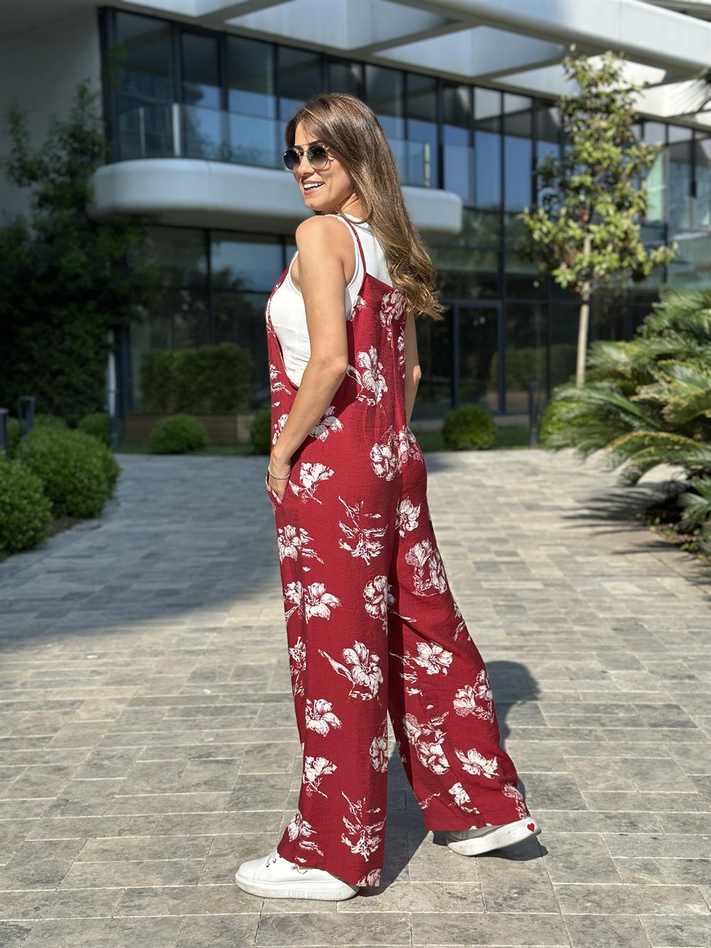 Kırmızı Çiçek  Askılı Kadın Tulum