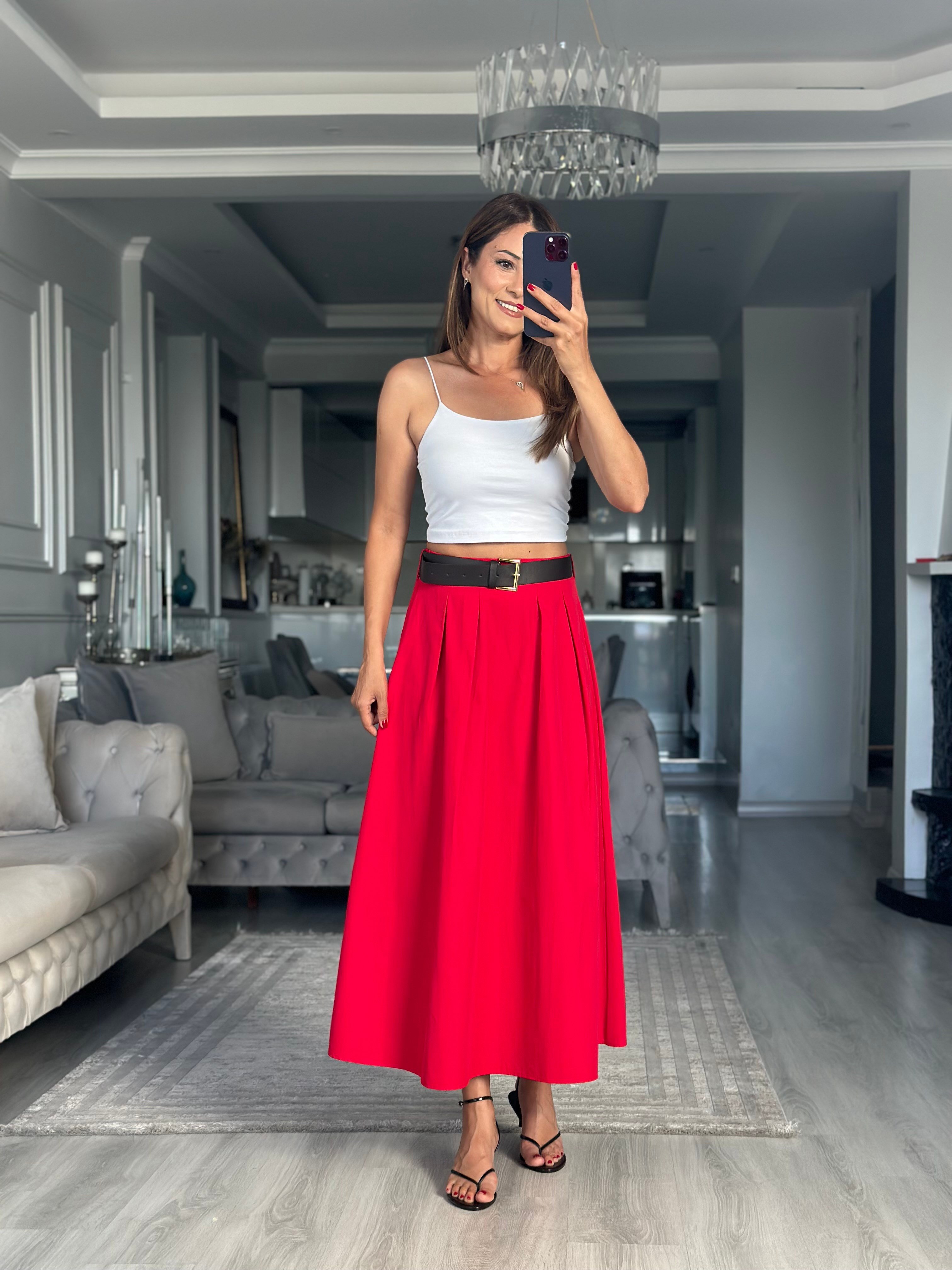 Kırmızı Önü Pileli Kemerli  Midi Boy Kadın Etek