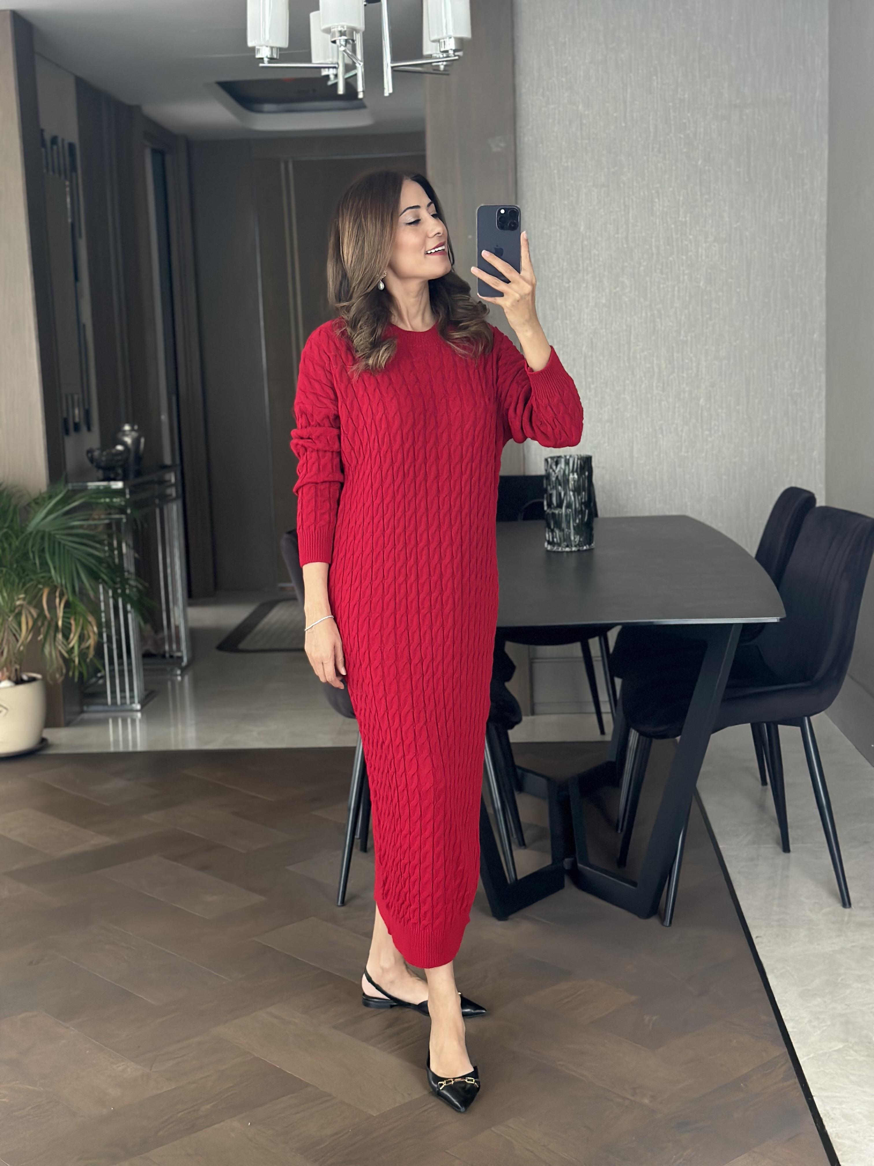 Kırmızı Saç Örgü Bisiklet Yaka Kadın Triko Elbise