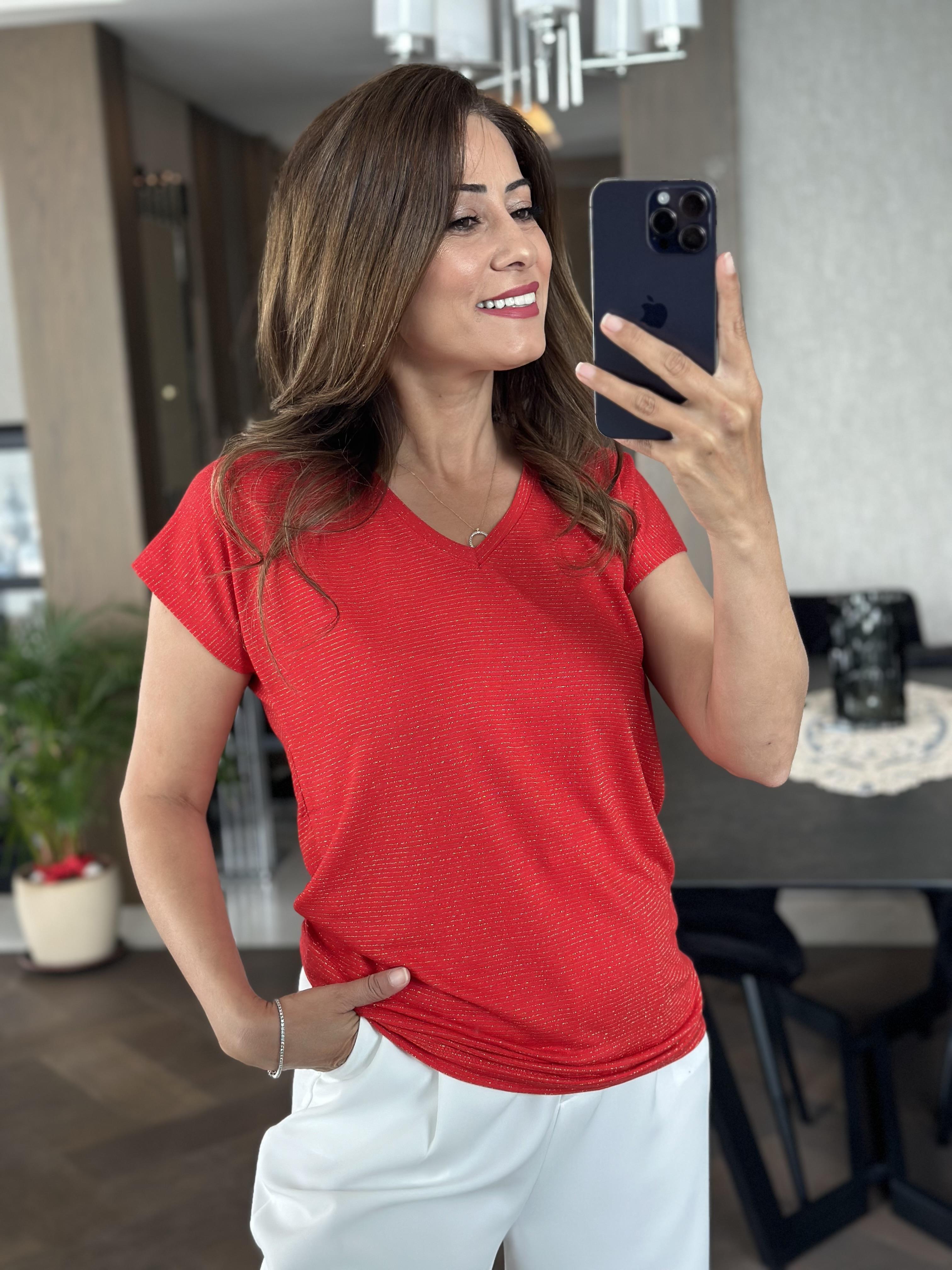 Kırmızı Sim Çizgili V Yaka Kısa Yarasa Kol Basic Kadın T-Shirt