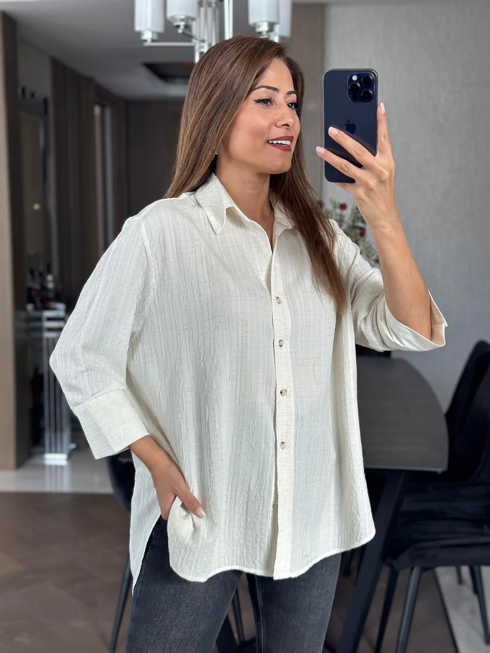 Krem Oversize Fakir Kol Kadın Gömlek