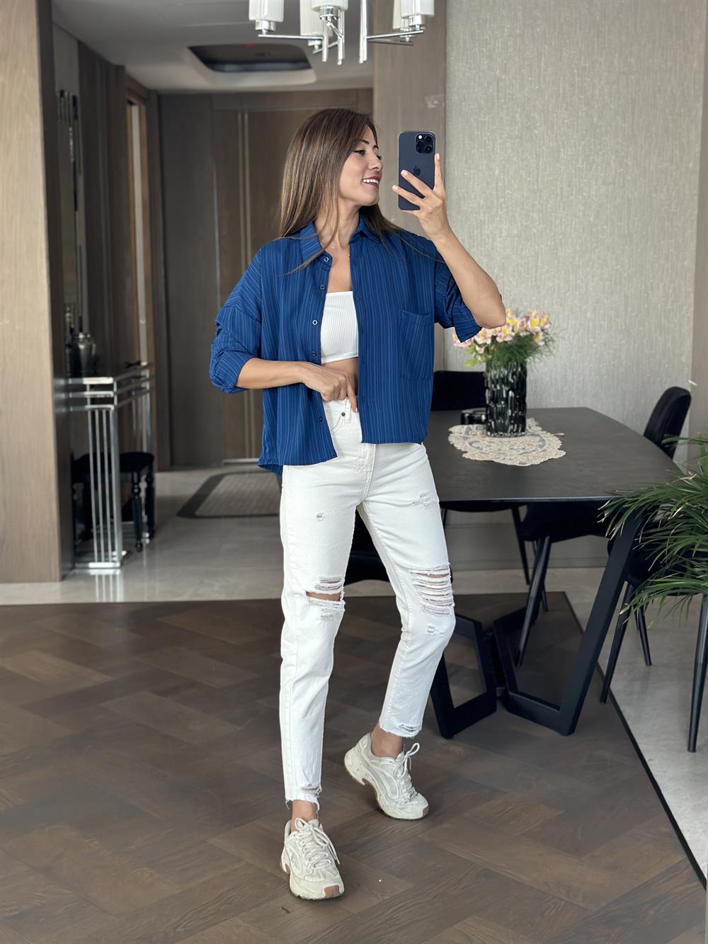 Lacivert Asimetrik Tek Cepli Dokulu Kadın Gömlek