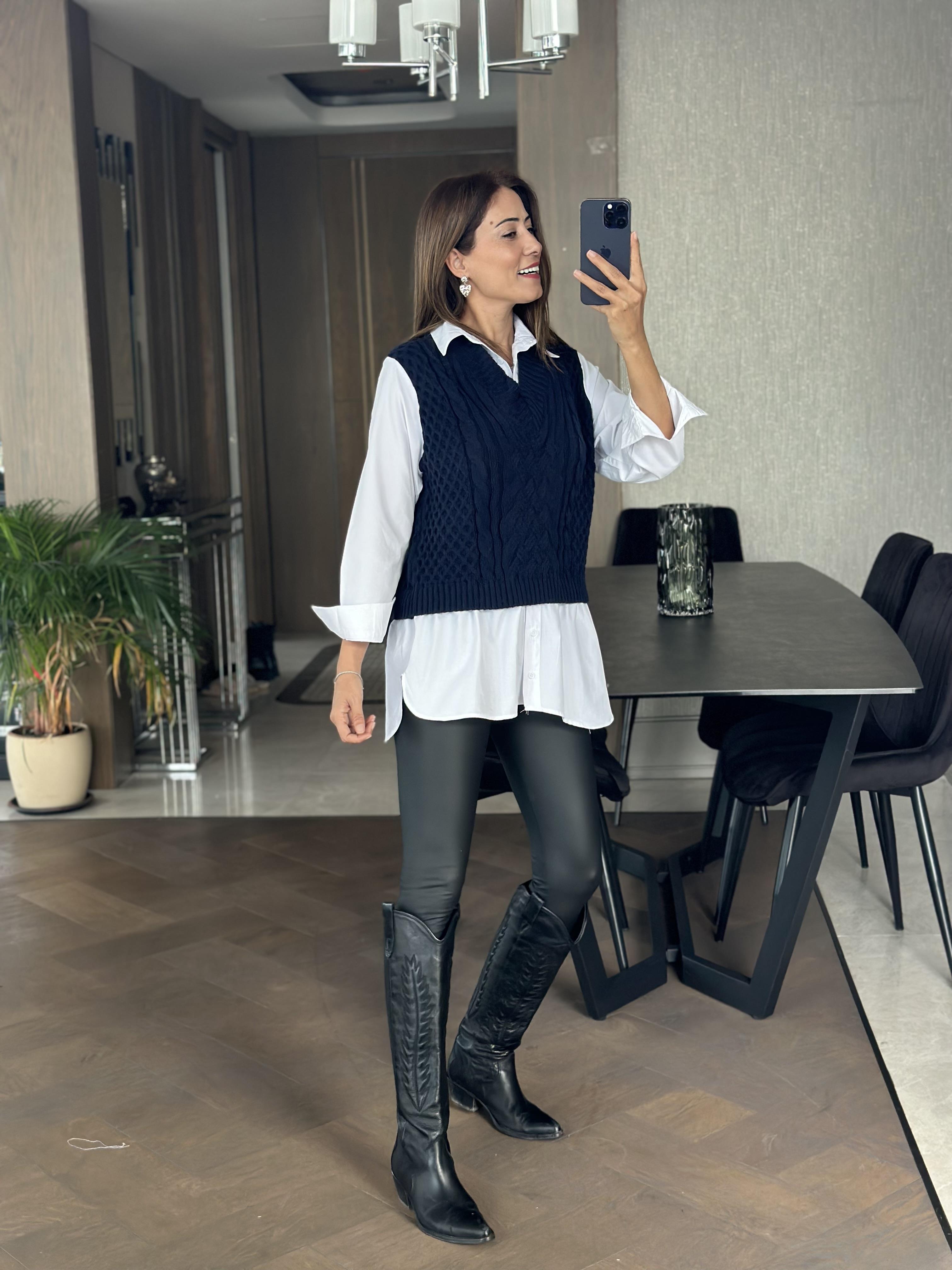 Lacivert Beyaz Gömlekli Triko Kadın Süveter