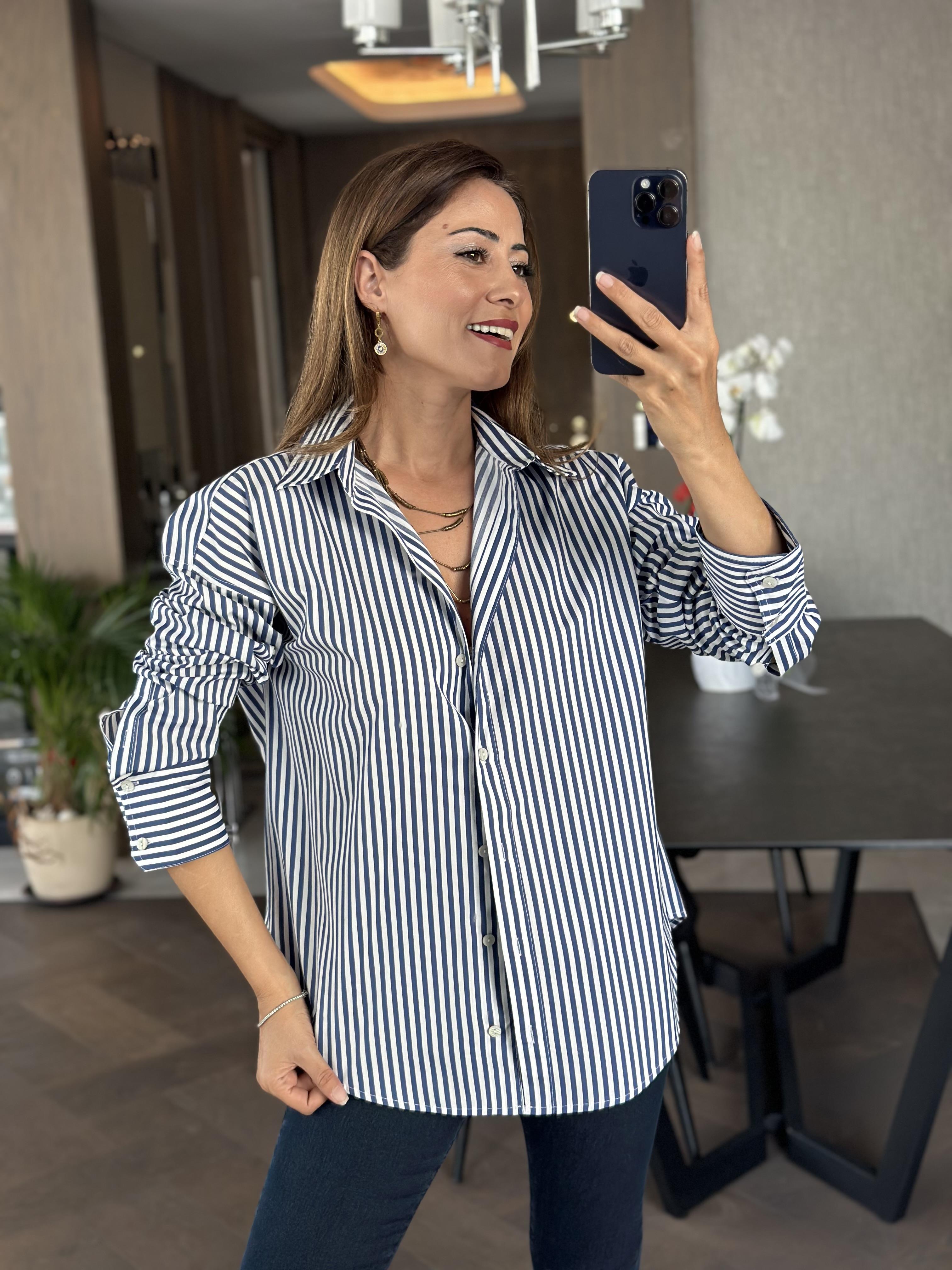 Lacivert Çizgili Oversize Kadın Gömlek