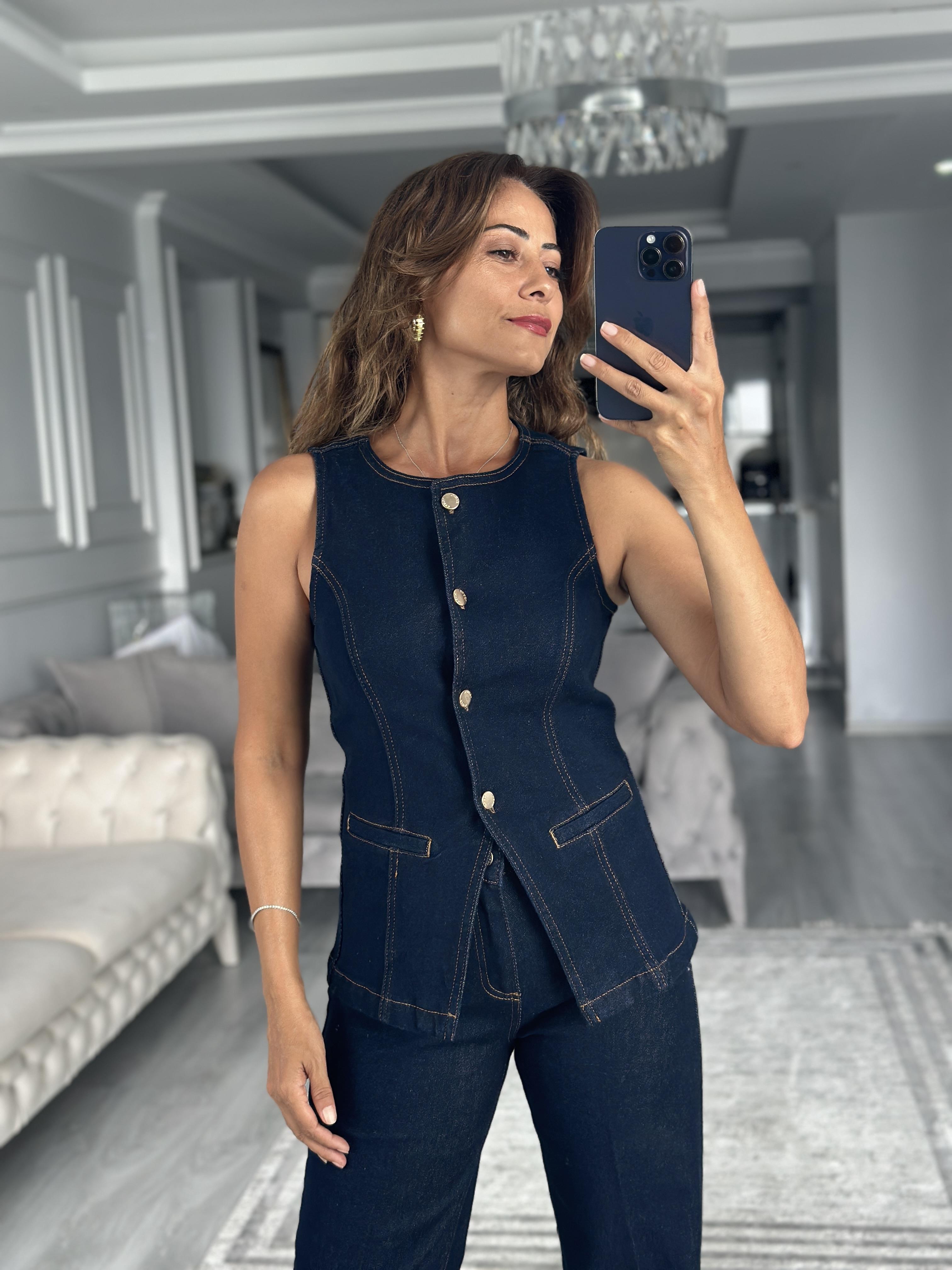 Lacivert Metalik Düğmeli Kadın Jean Yelek