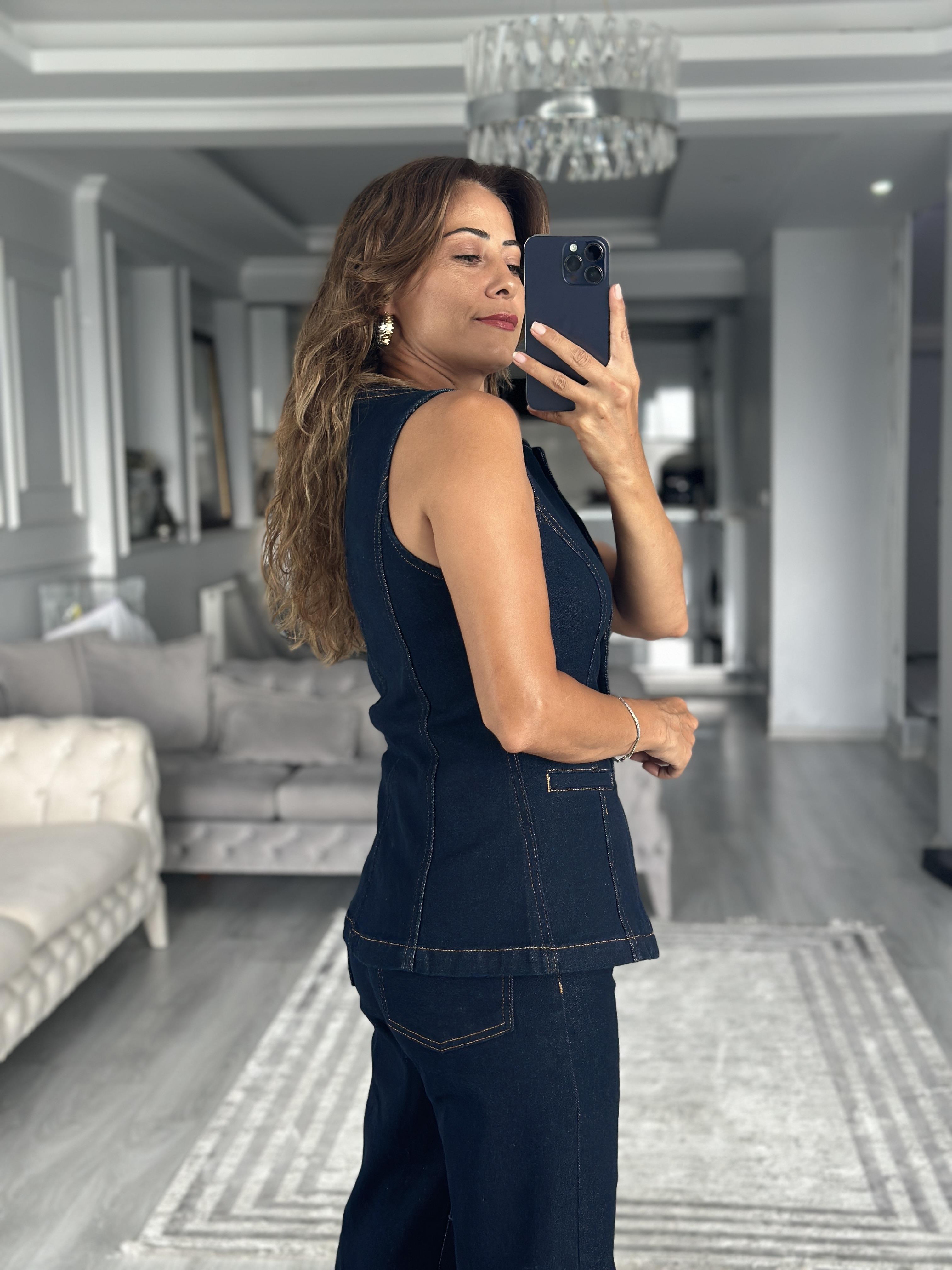 Lacivert Metalik Düğmeli Kadın Jean Yelek