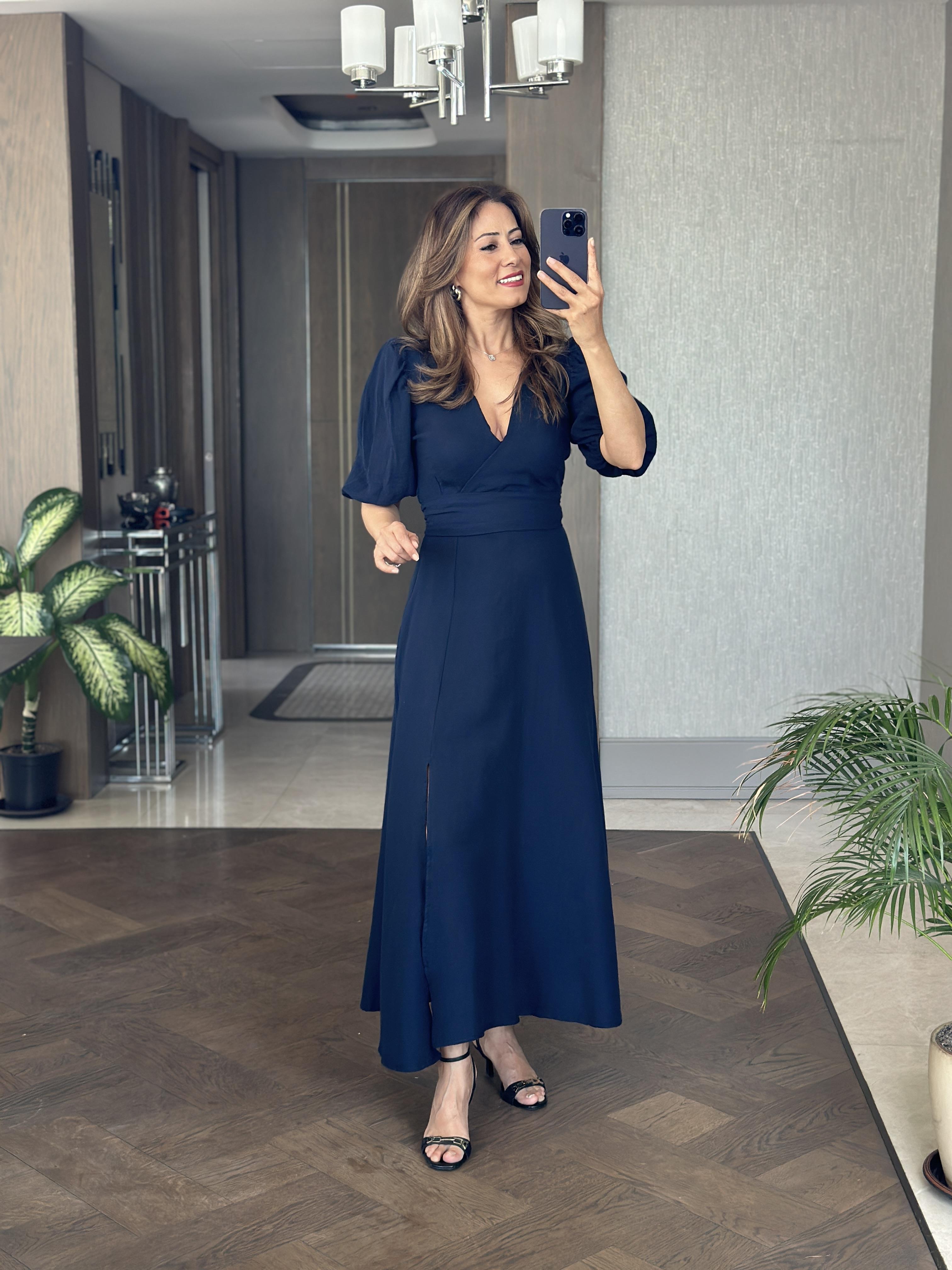 Lacivert Tek Yırtmaçlı Vatkalı Müslin Kumaş Kadın Maksi Boy Elbise 