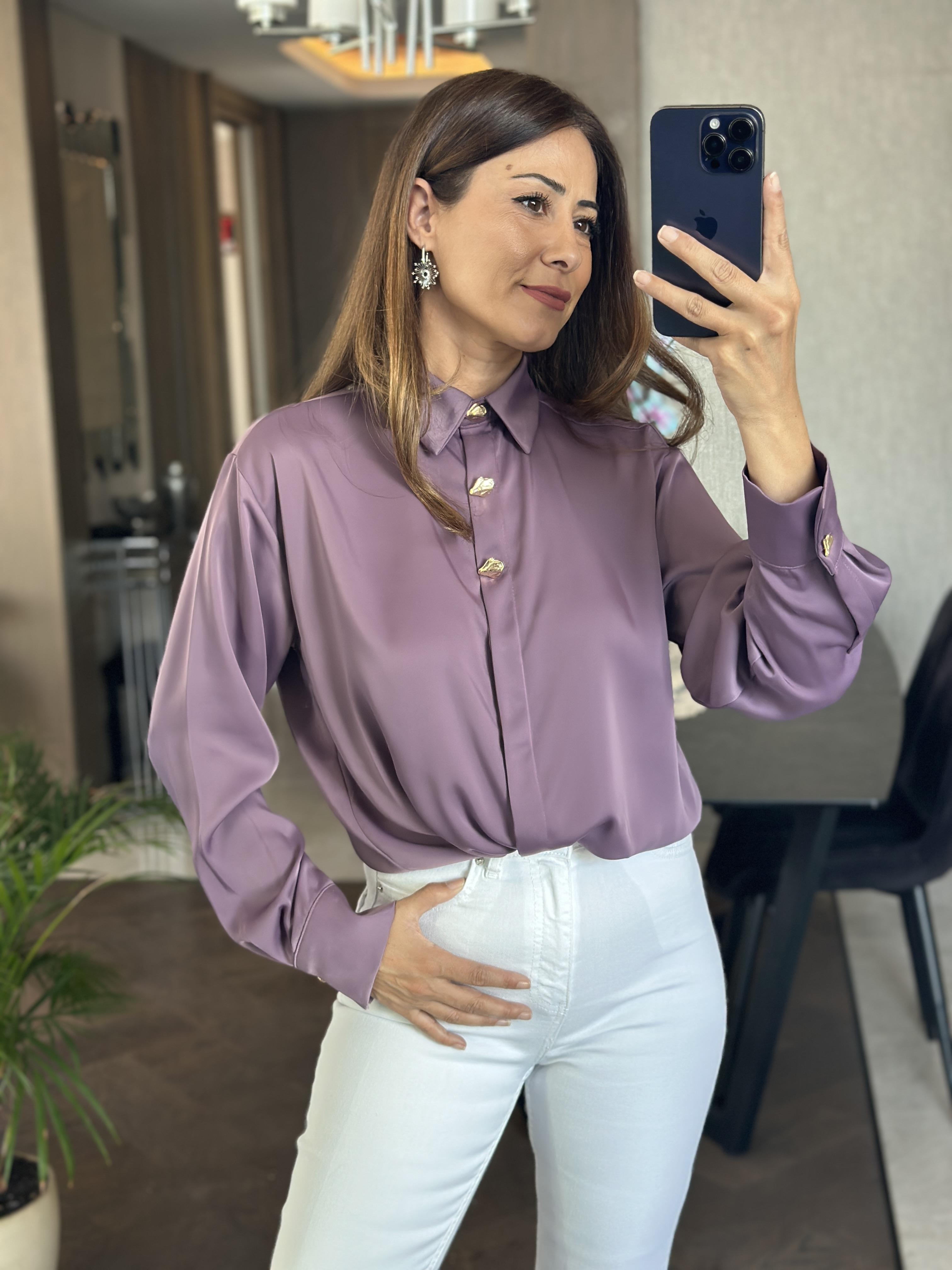 Leylak Yakası Ve Kolları Gold Düğme Detay Kadın Saten Gömlek