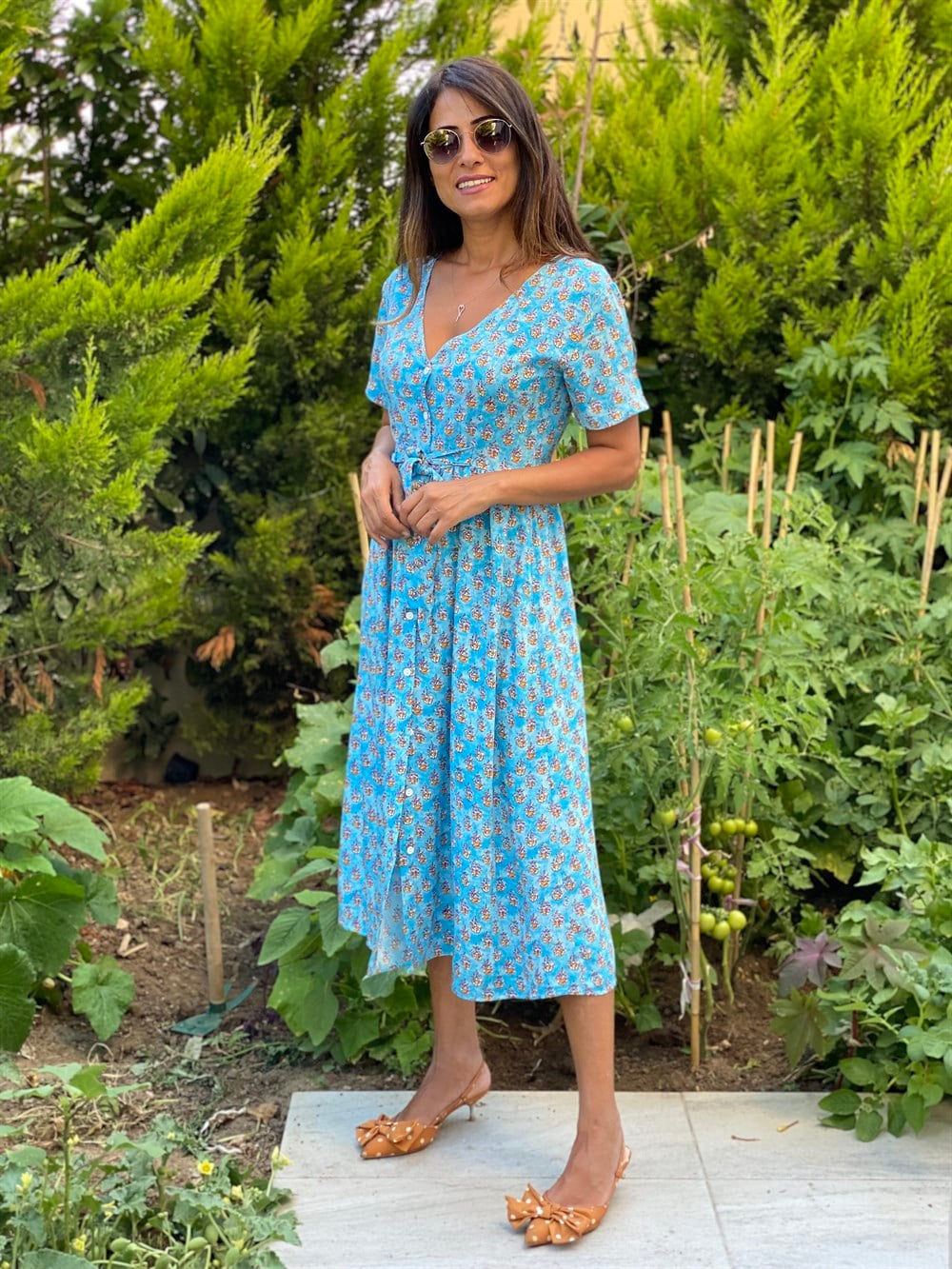 Mavi Çiçek Önü Düğmeli Kuşaklı  Kadın Elbise