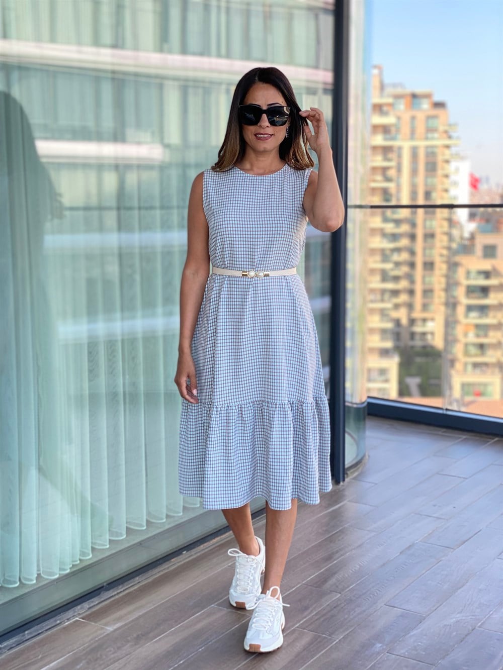 Mavi Eteği Volanlı Kareli Elbise