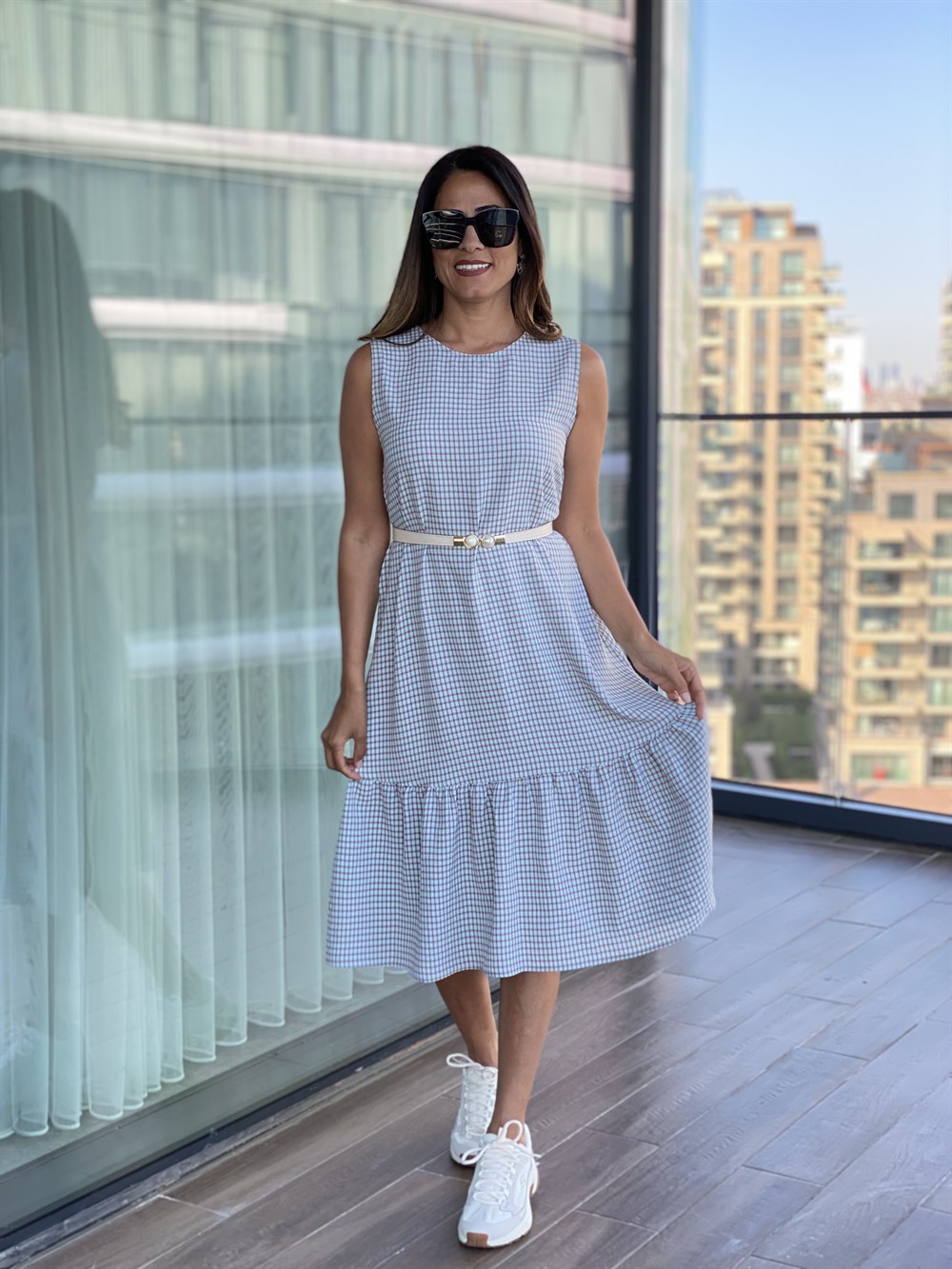 Mavi Eteği Volanlı Kareli Elbise