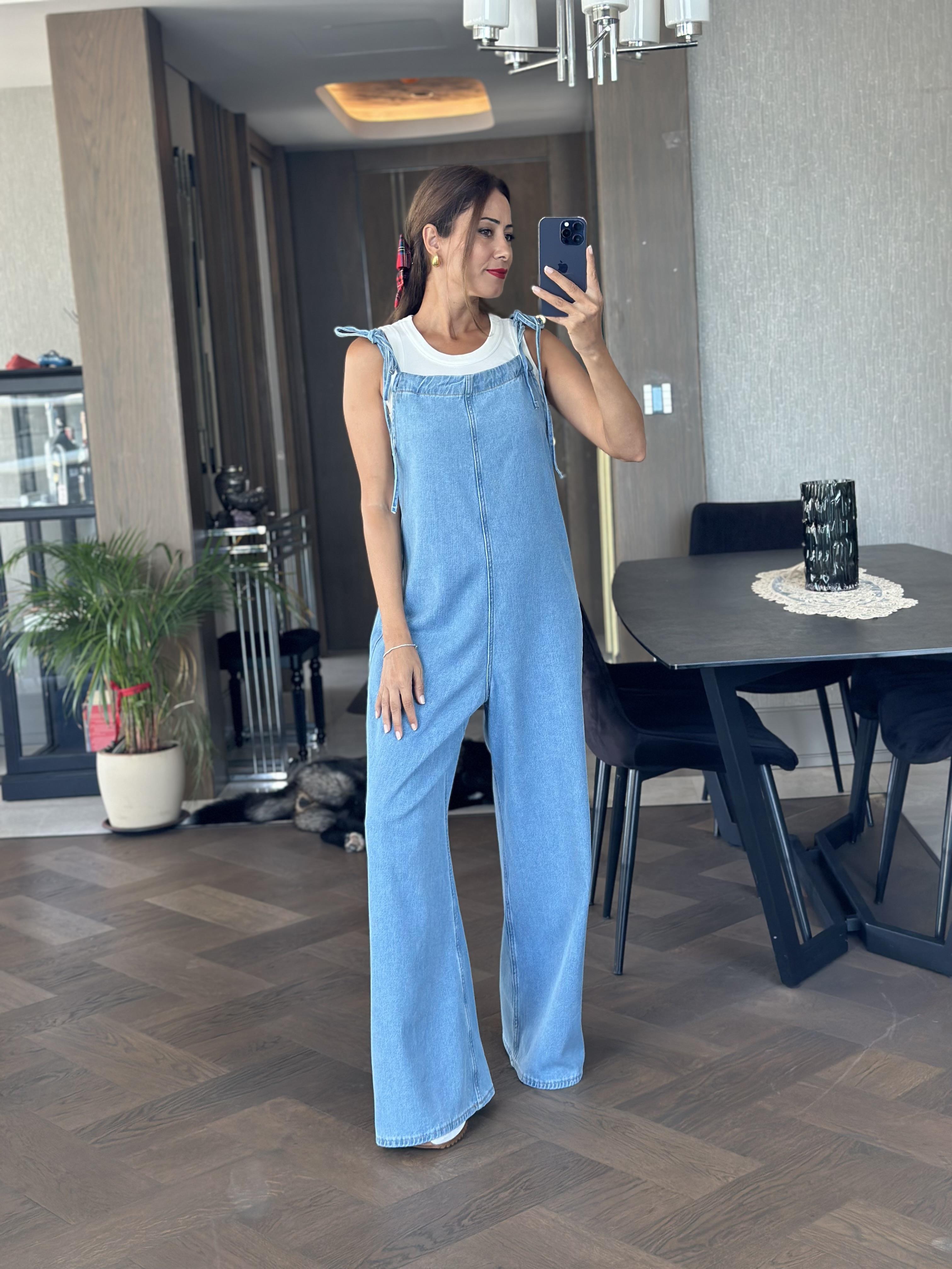 Mavi İp Askılı Arkası V Geniş Paça Kadın Jean Tulum