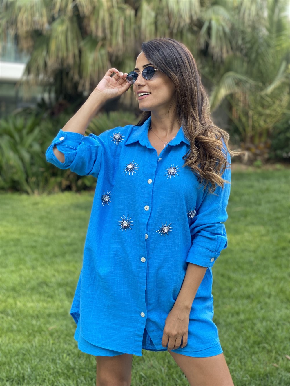 Mavi İşlemeli Oversize Kadın Gömlek