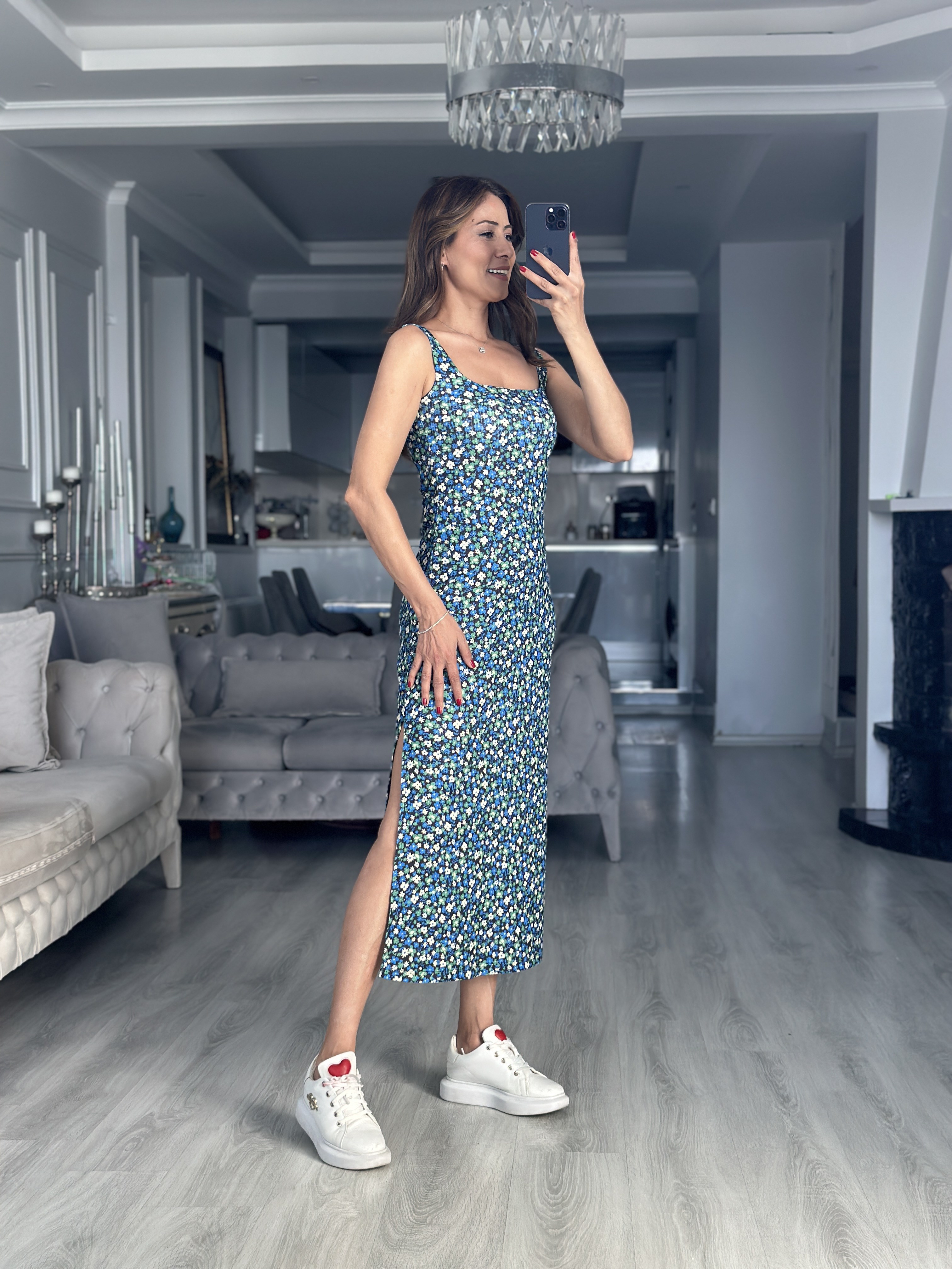 Mavi Yeşil Çıtır Desen Askılı Yırtmaçlı Midi Boy Kadın Elbise 