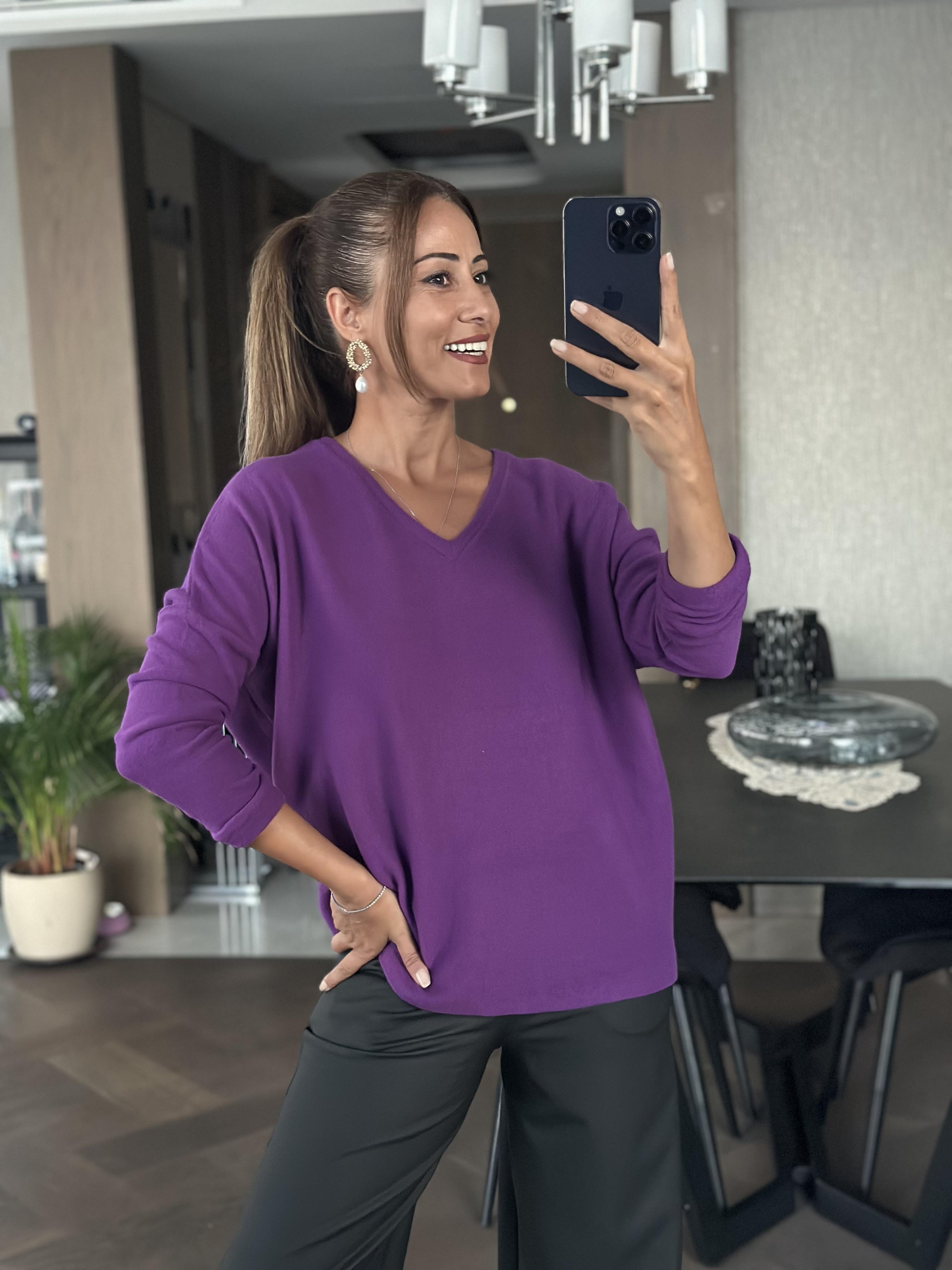 Mor V Yaka Uzun Kol Yumoş Kadın Bluz