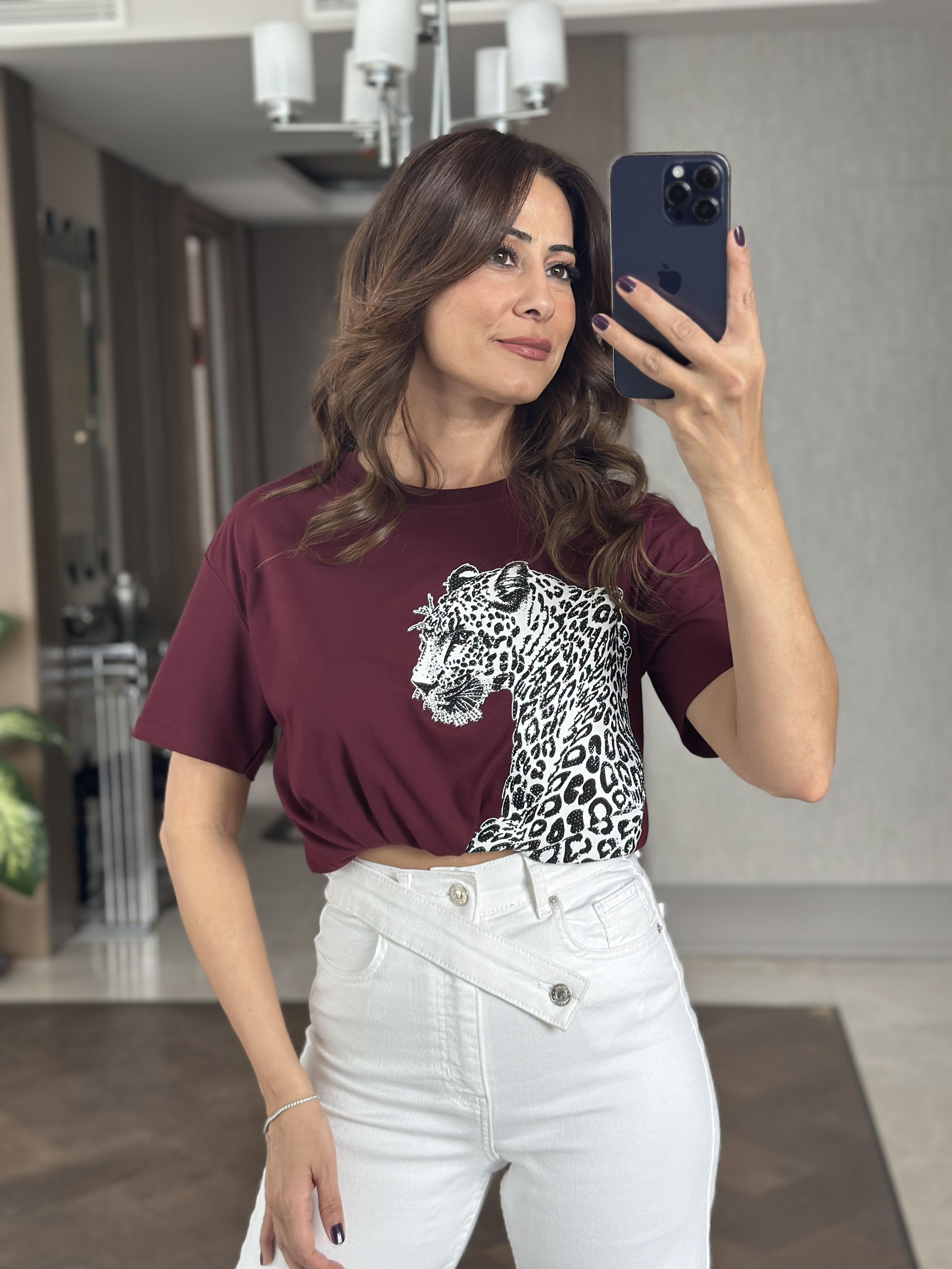 Mürdüm Kaplan Taş Baskılı Bisiklet Yaka Kadın T-Shirt