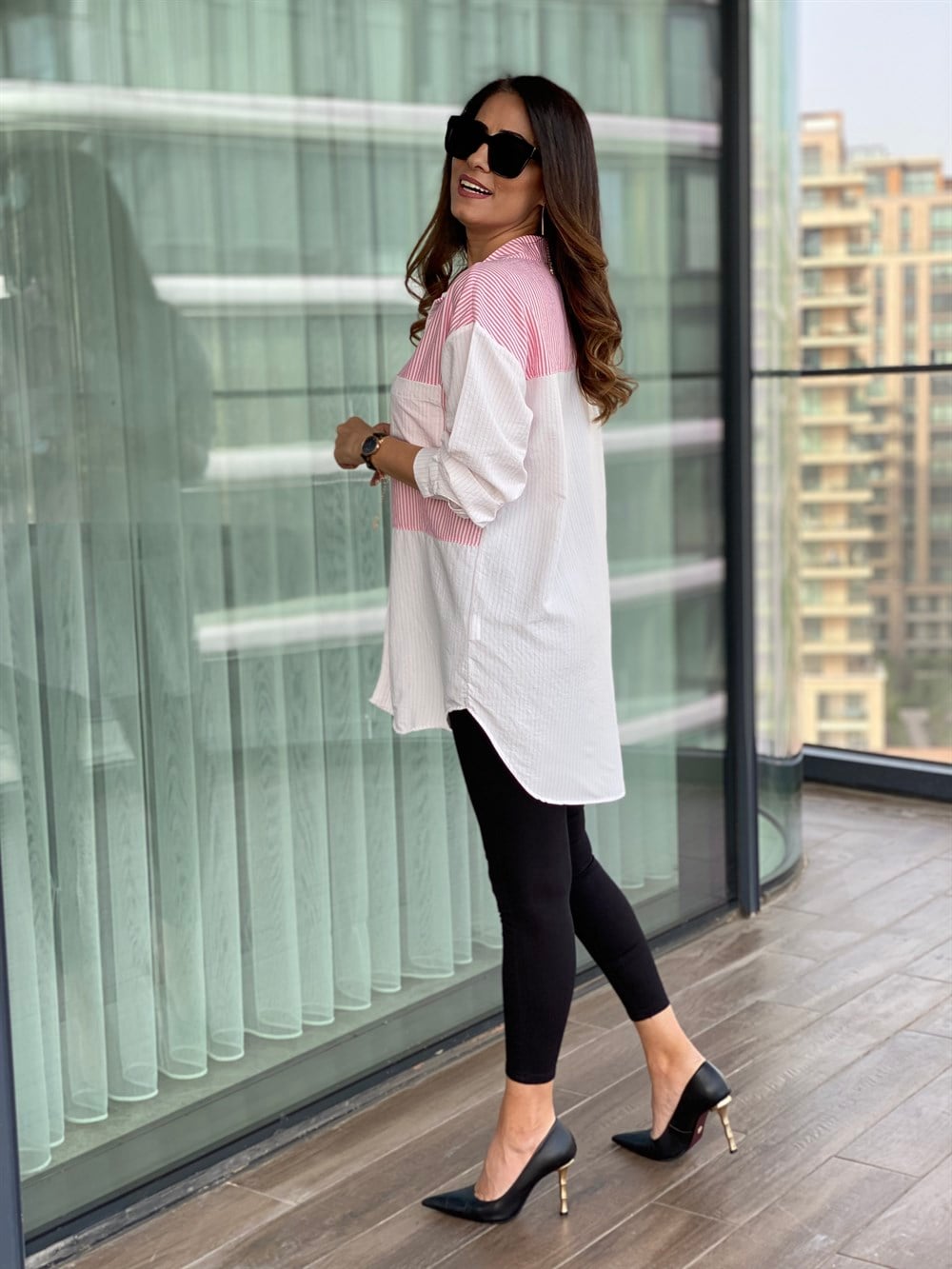 Pembe Beyaz Çizgili Oversize Gömlek