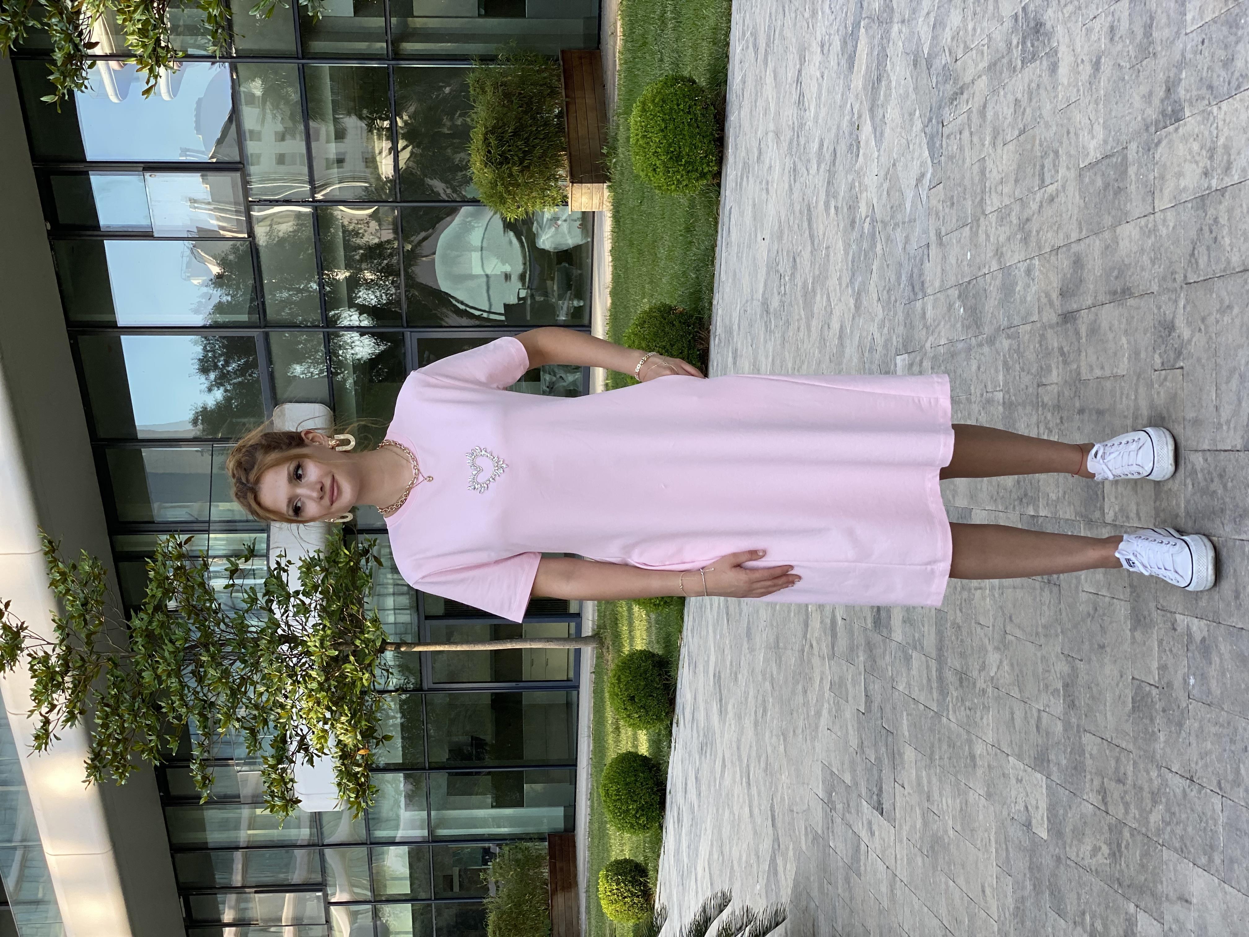 Pembe Cepli Taş Kalpli Basic Midi Boy Kadın Elbise