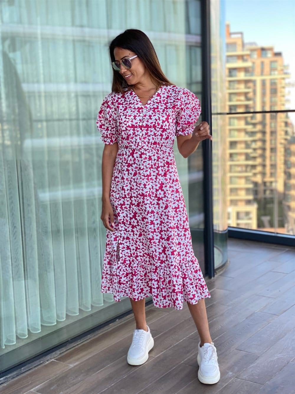 Pembe Çiçek Desenli Beli Lastikli Poplin Elbise