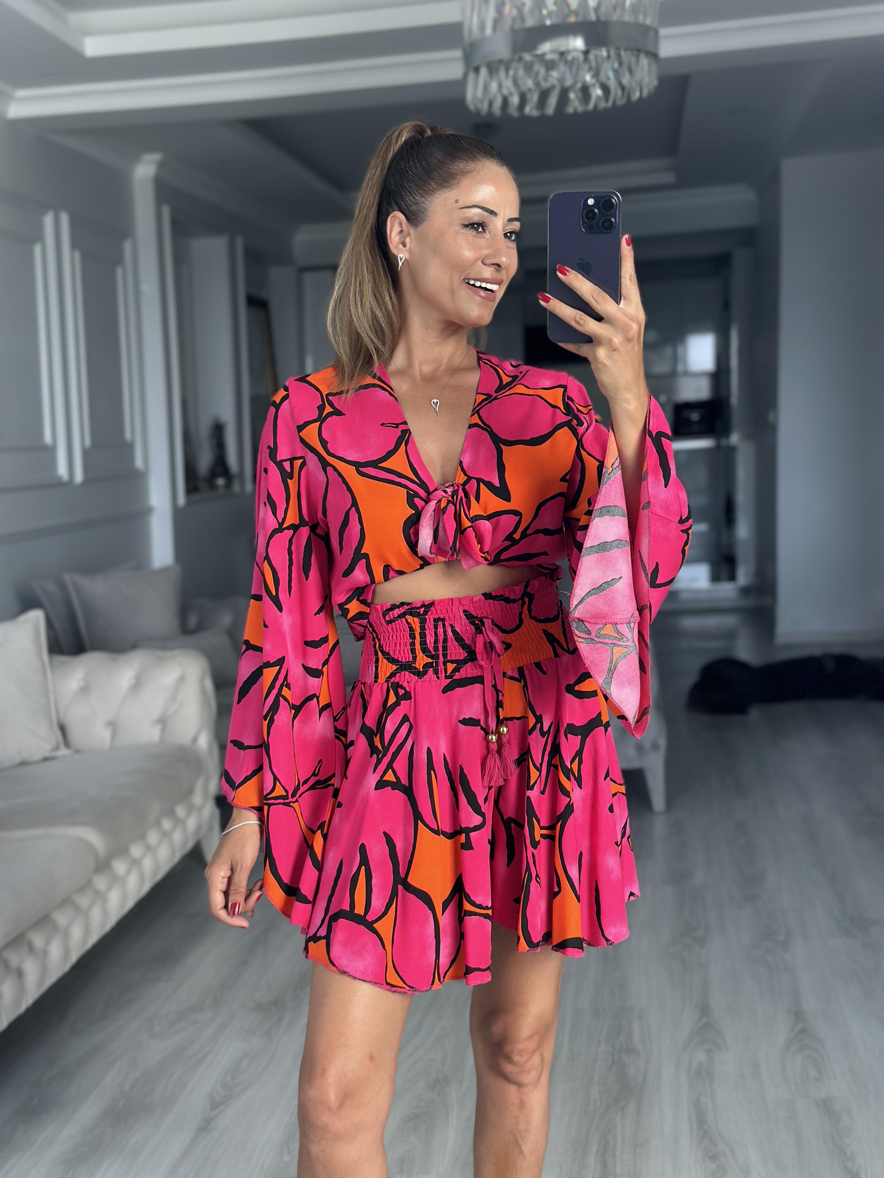 Pembe Desenli Bağlamalı Bluz Beli Gipeli Şort Kadın Alt Üst Takım