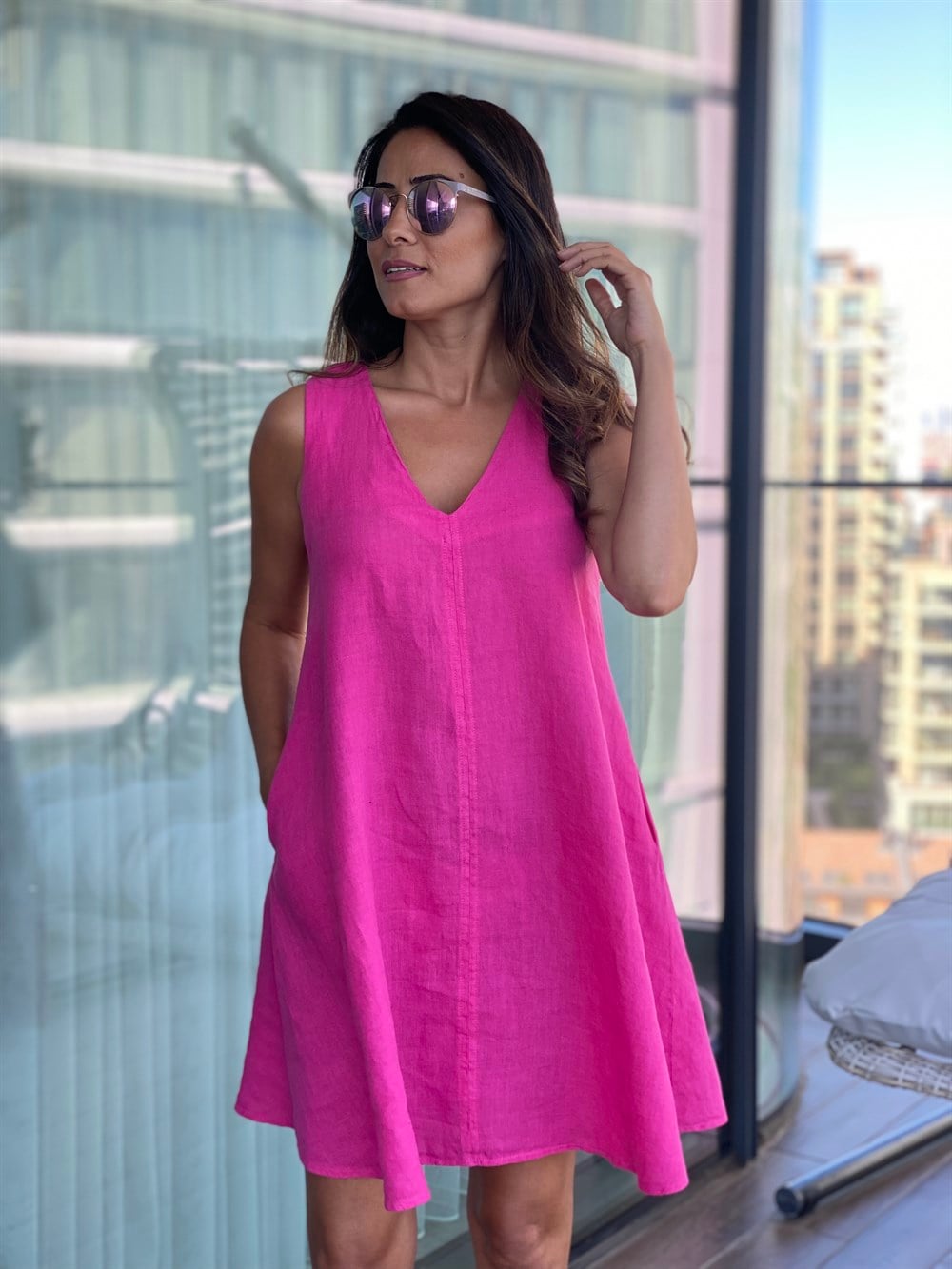 Pembe V Yaka Ham Keten Cepli Kadın Elbise