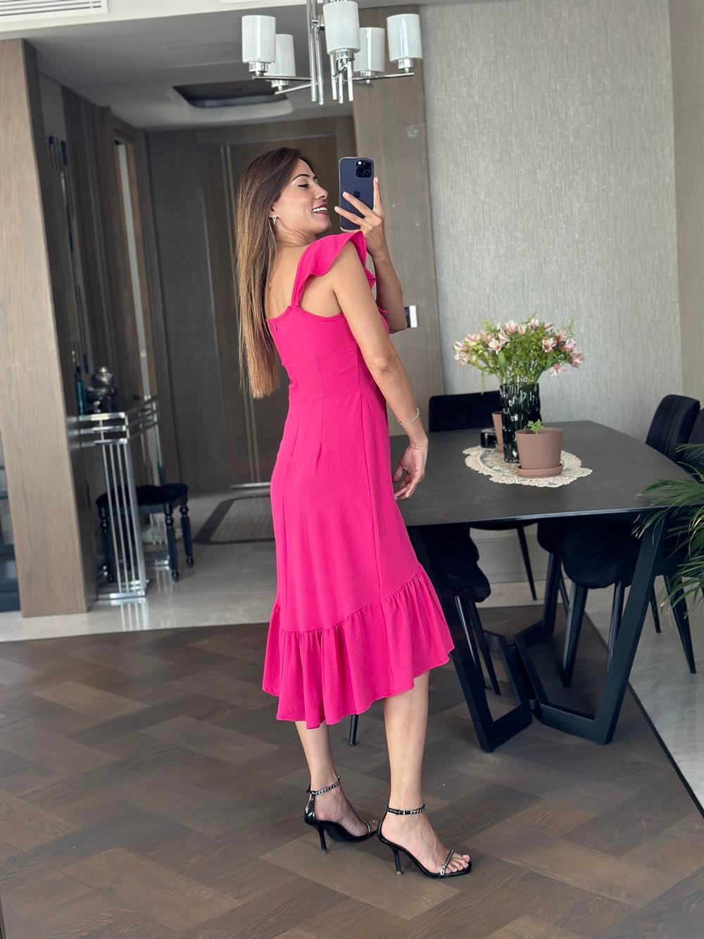 Fuşya Yaka Volanlı Aerobin Kadın Elbise