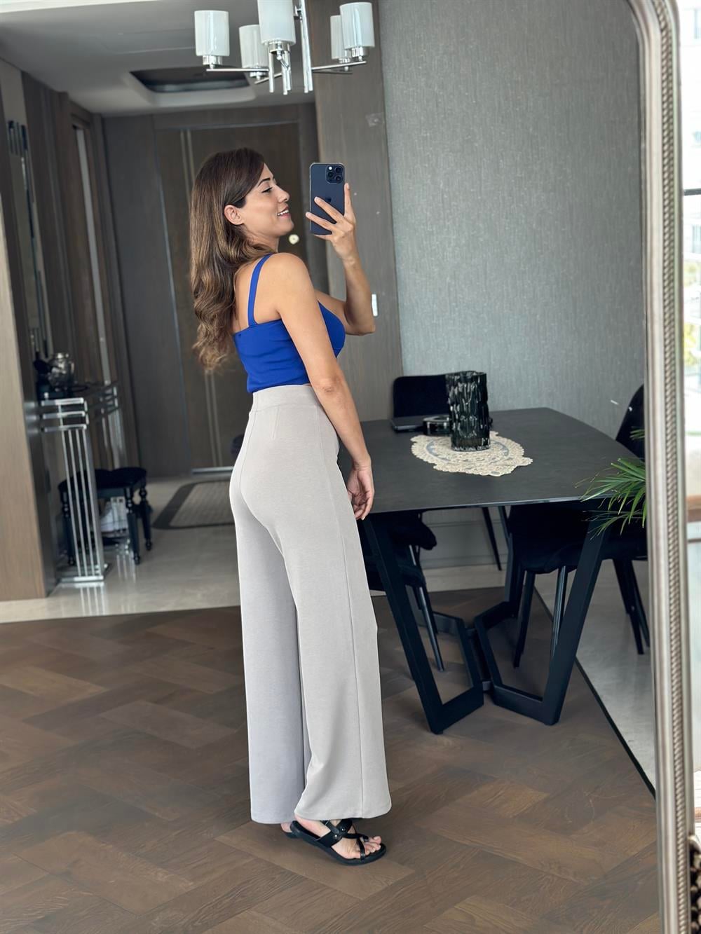 Saks Askılı Kalp Yaka Crop Triko Kadın Body