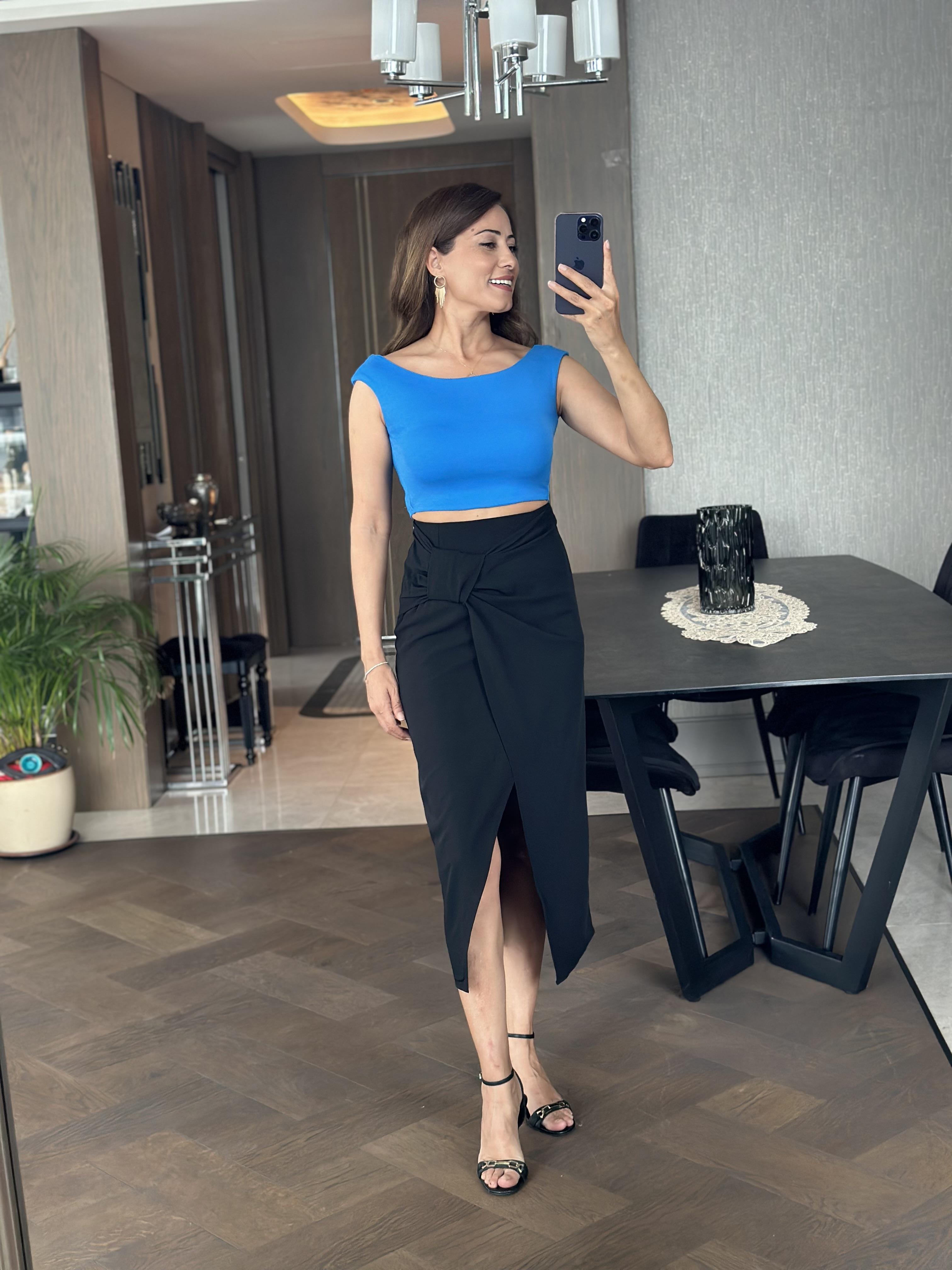 Saks Önü Çift Katlı Kayık Yaka Sıfır Kol Kadın Crop Body