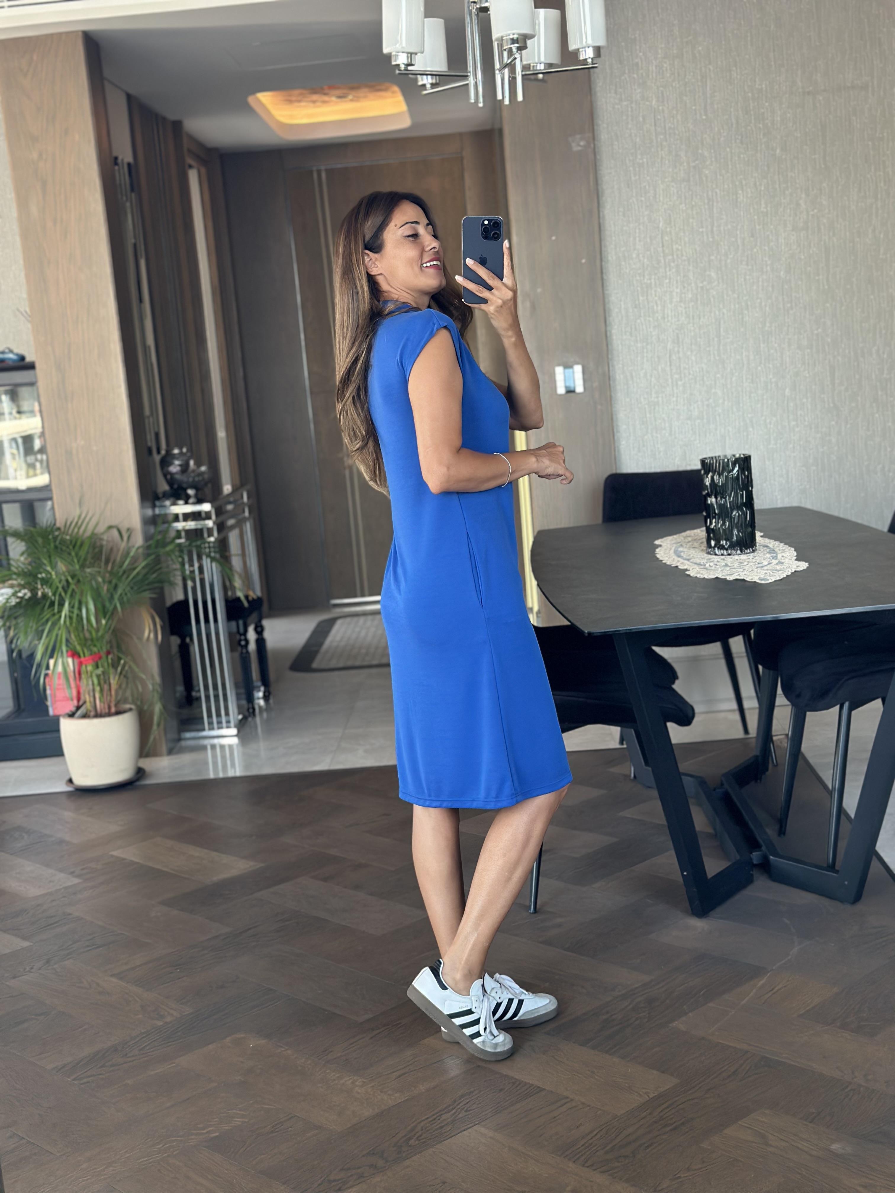 Saks Polo Yaka Sıfır Kol Modal Midi Boy Kadın Elbise 