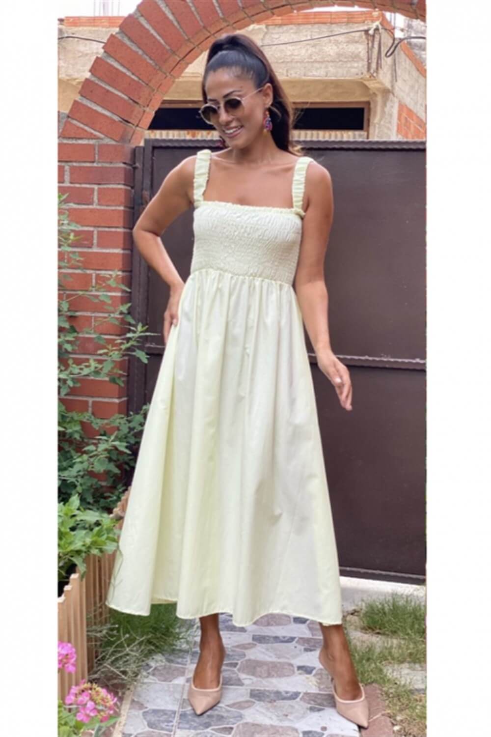 Sarı Askılı Gipeli Elbise