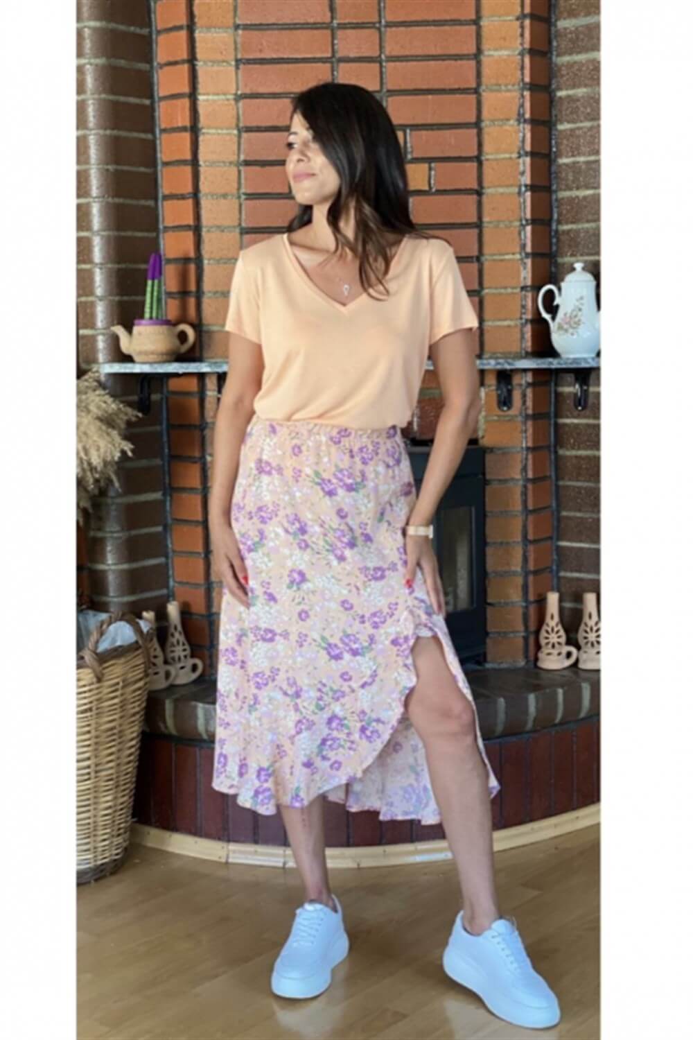 Şeftali  V yaka Modal T-Shirt