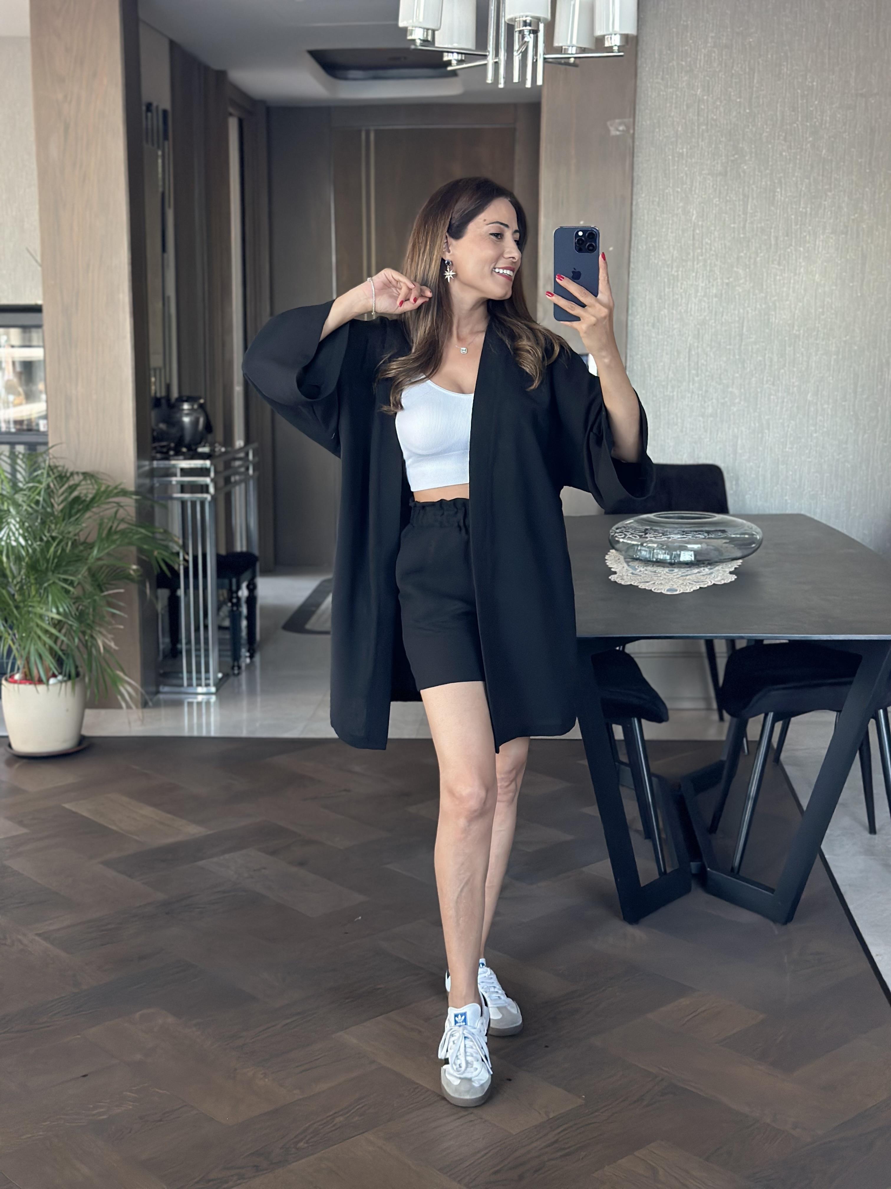 Siyah Aerobin Şortlu Kimono Kadın Alt Üst Takım