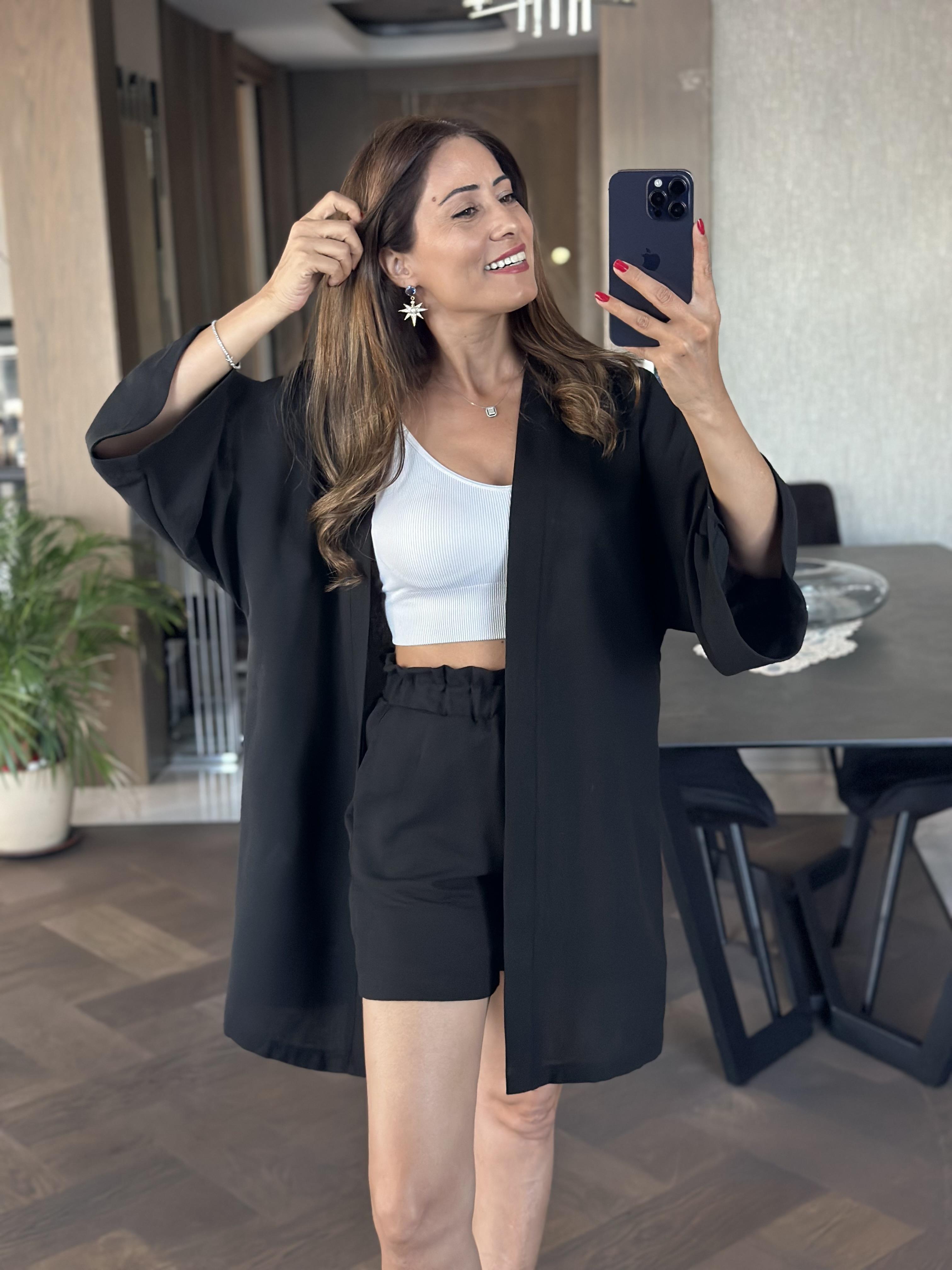 Siyah Aerobin Şortlu Kimono Kadın Alt Üst Takım