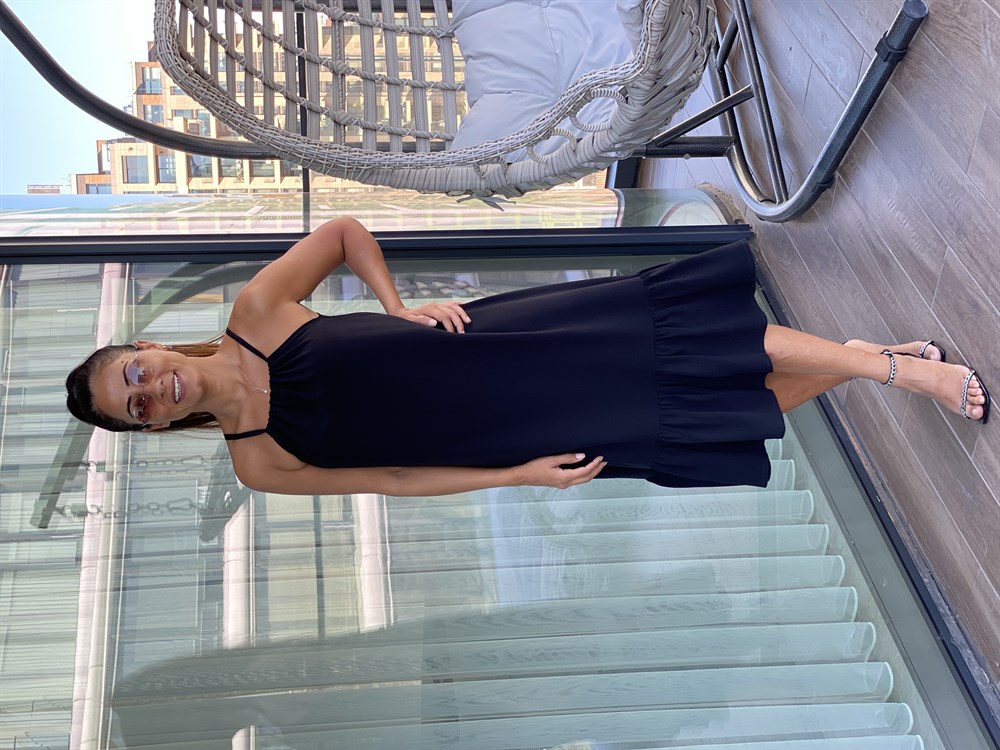 Siyah Ayarlanabilir Askılı Volanlı Kadın Elbise