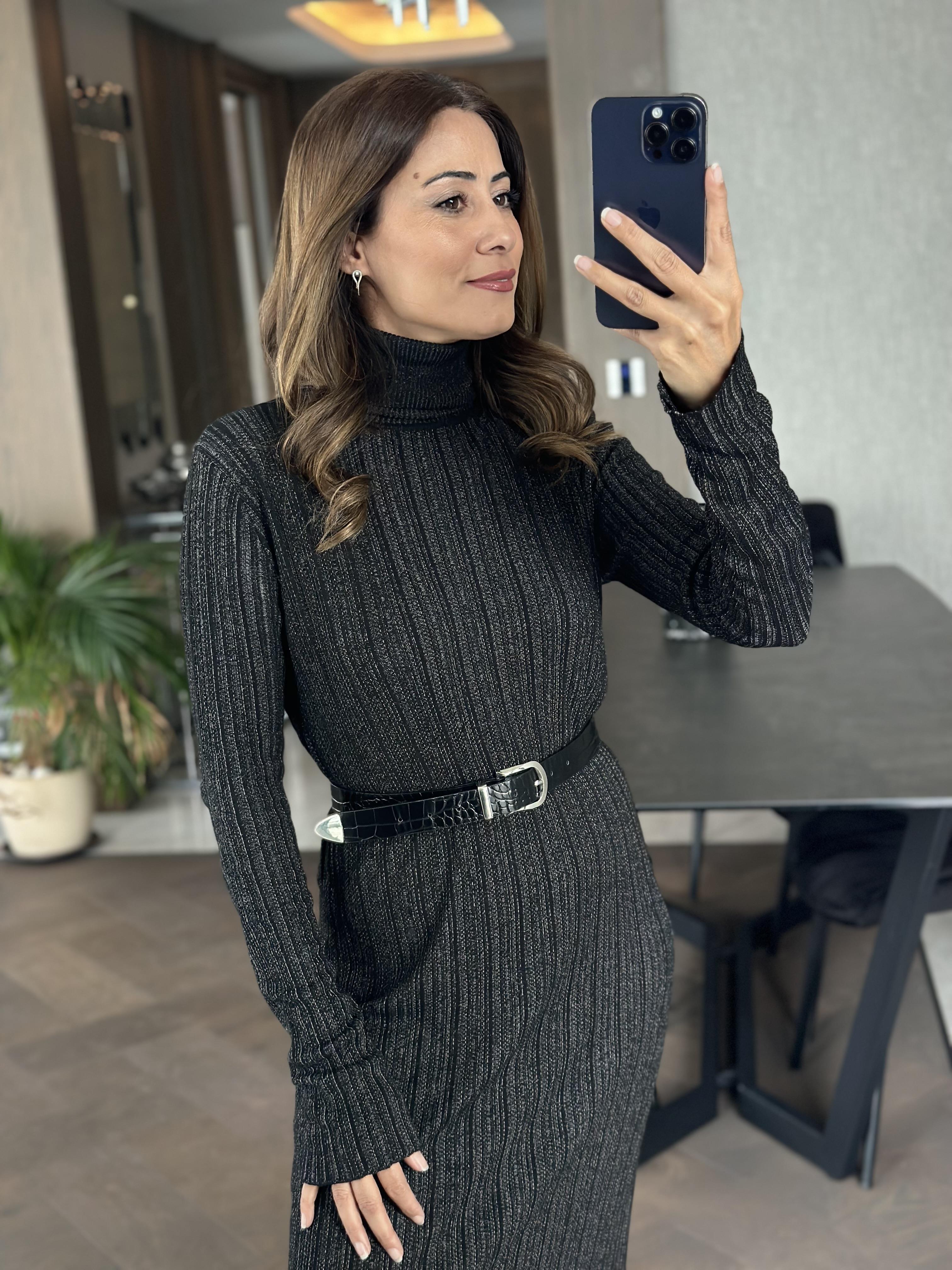 Siyah Balıkçı Yaka Çizgi Desen Maksi Boy Kadın Elbise