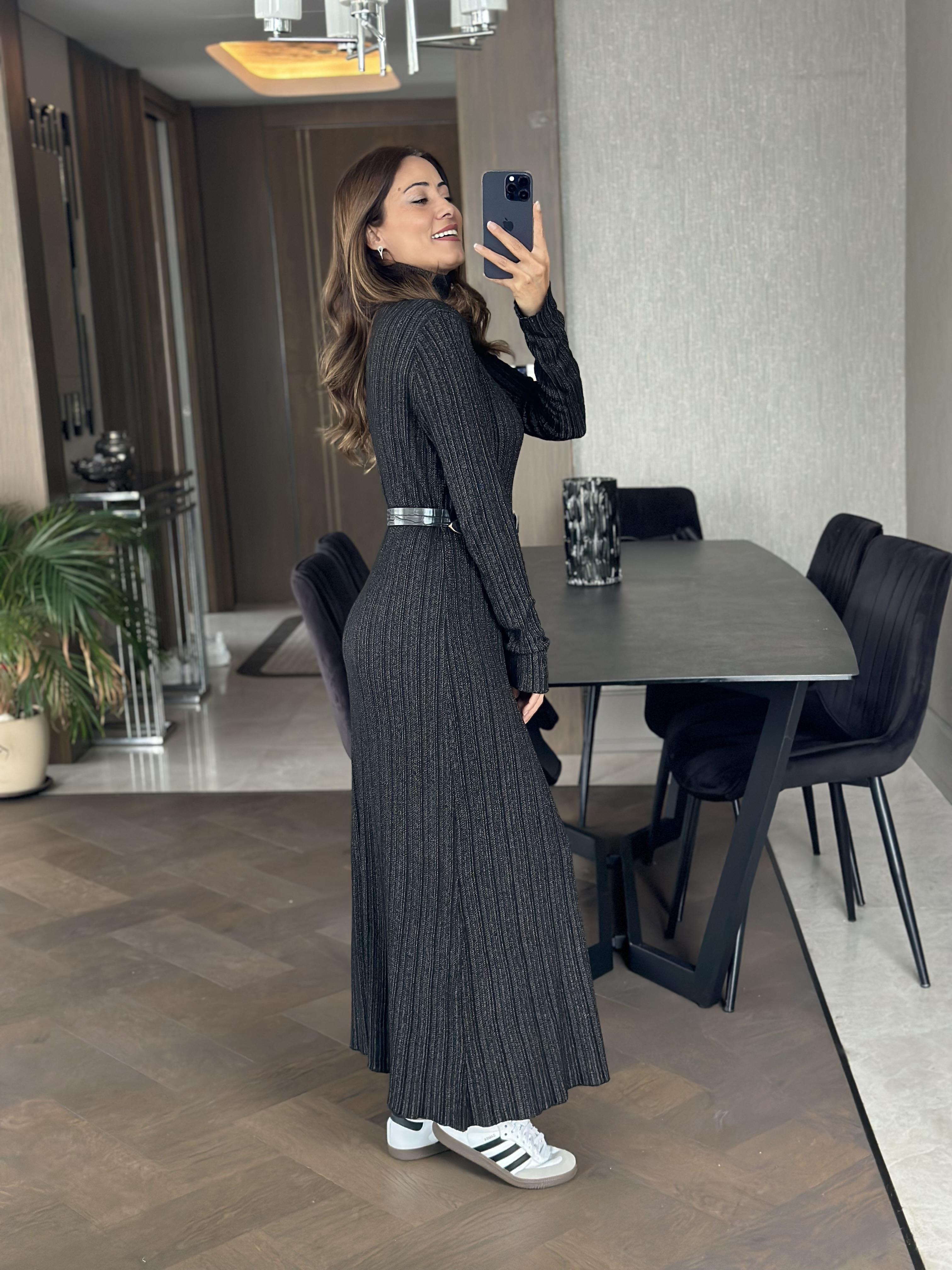 Siyah Balıkçı Yaka Çizgi Desen Maksi Boy Kadın Elbise