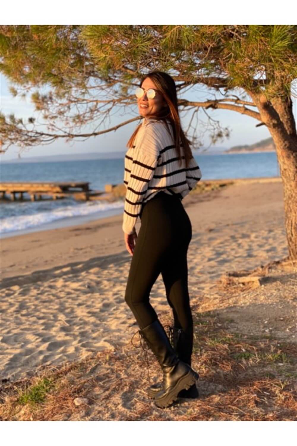 Siyah Bel Çapraz Çelik Tayt