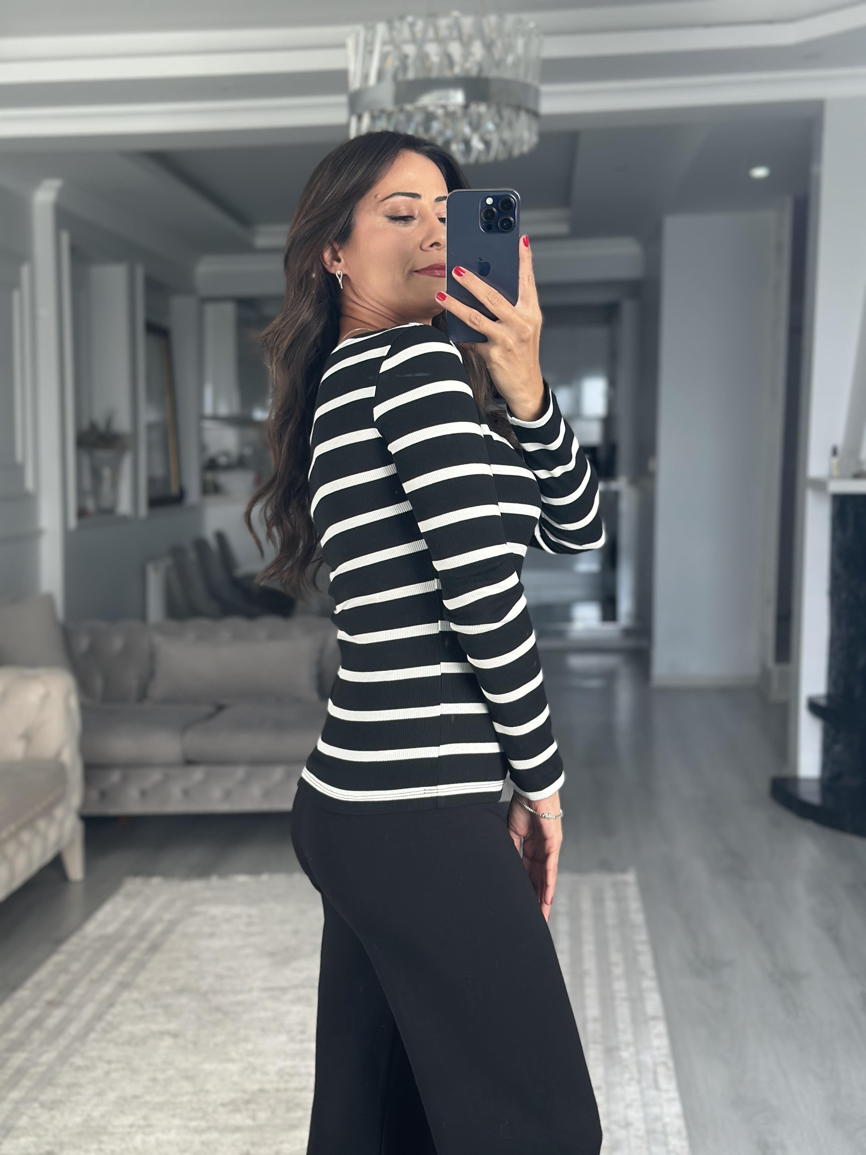 Siyah Beyaz Çizgili Fitilli Kaşkorse Uzun Kol U Yaka Kadın Body