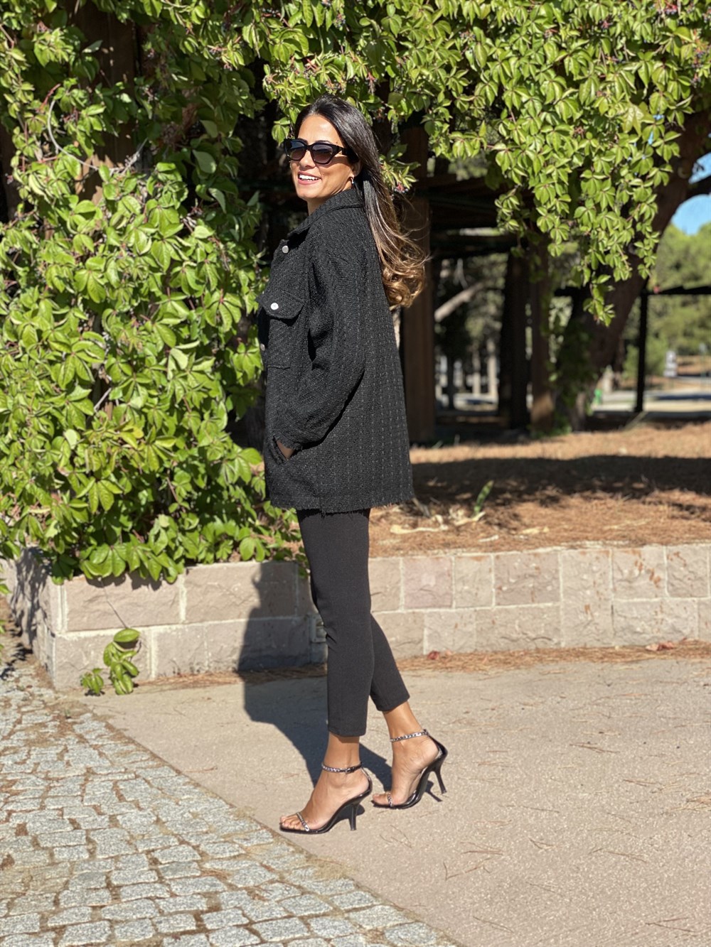 Siyah Çift Cepli Şönil Gabardin Kadın Gömlek