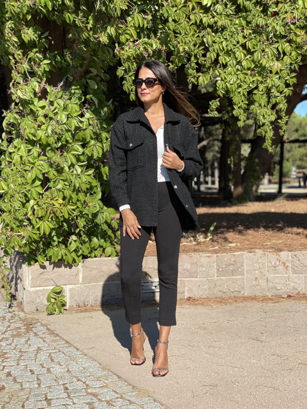 Siyah Çift Cepli Şönil Gabardin Kadın Gömlek